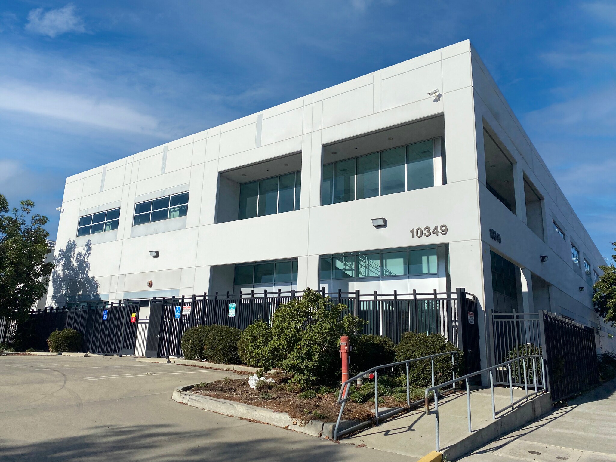 10349 Norris Ave Pacoima, CA 91331 Industrial Property for Lease on