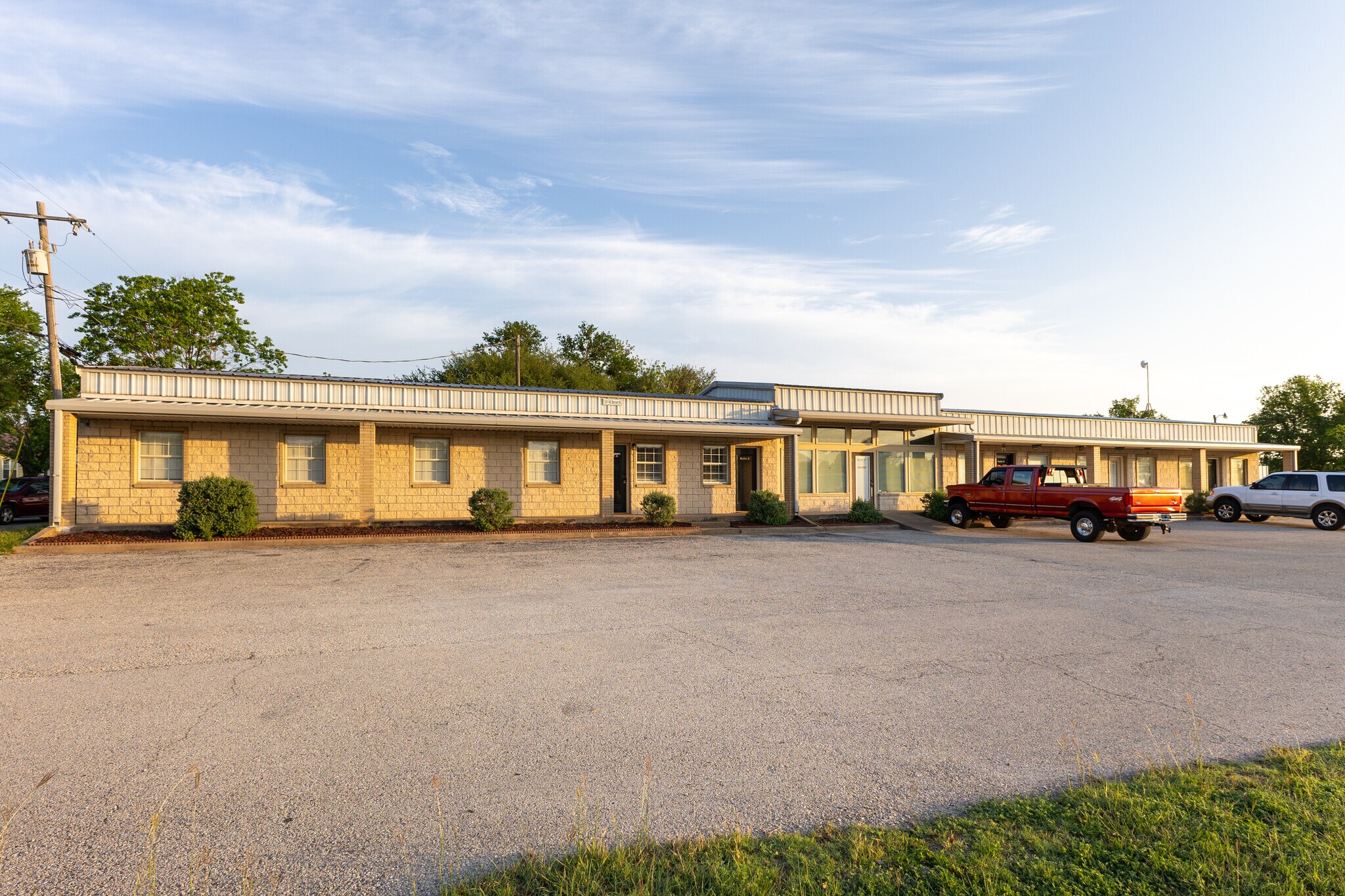 1201 Barnard Street, Glen Rose, TX for Rent