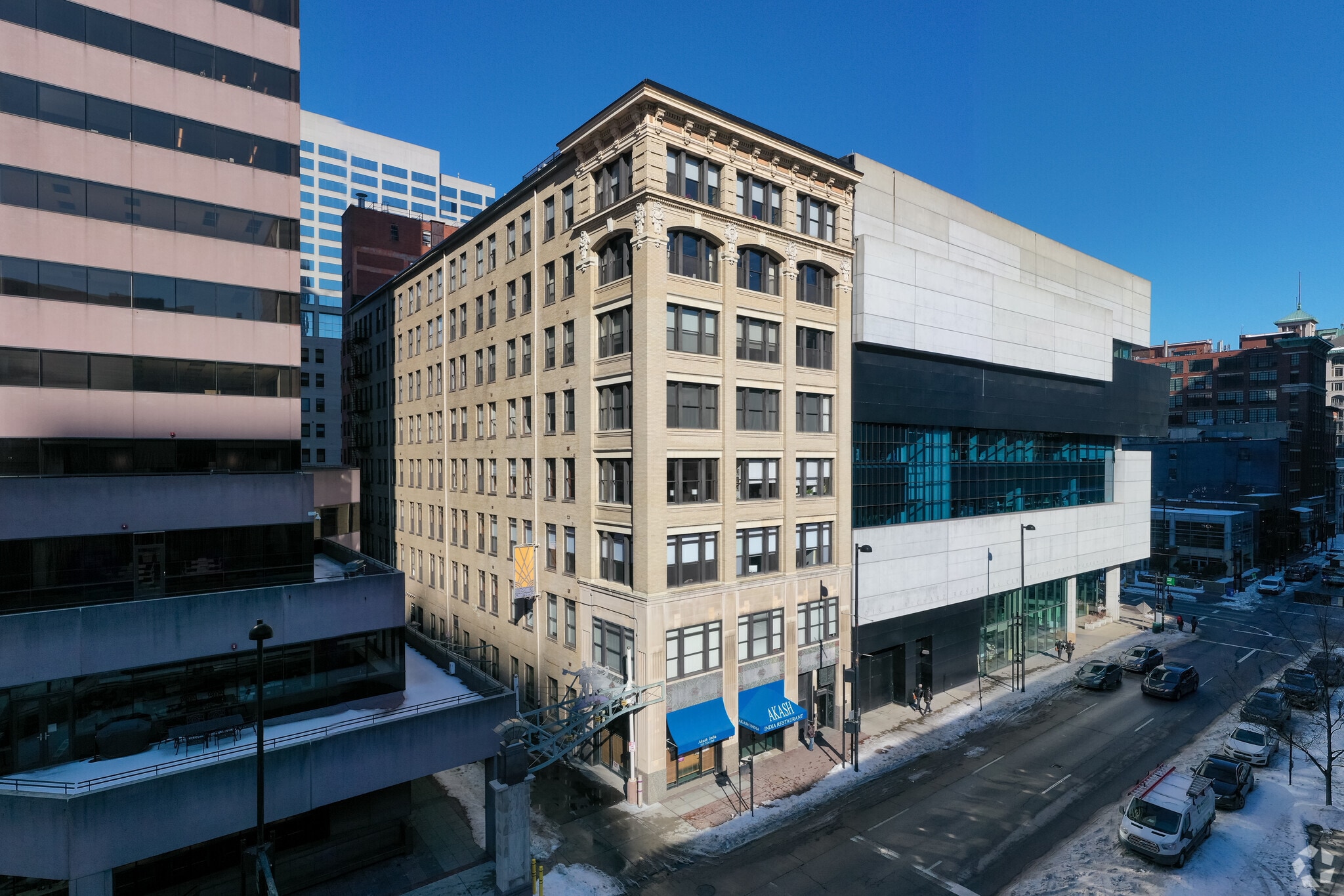 24-26 E Sixth St, Cincinnati, OH for Rent
