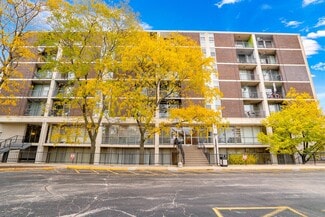 Bensenville, IL Office/Residential - 1043 S York Rd