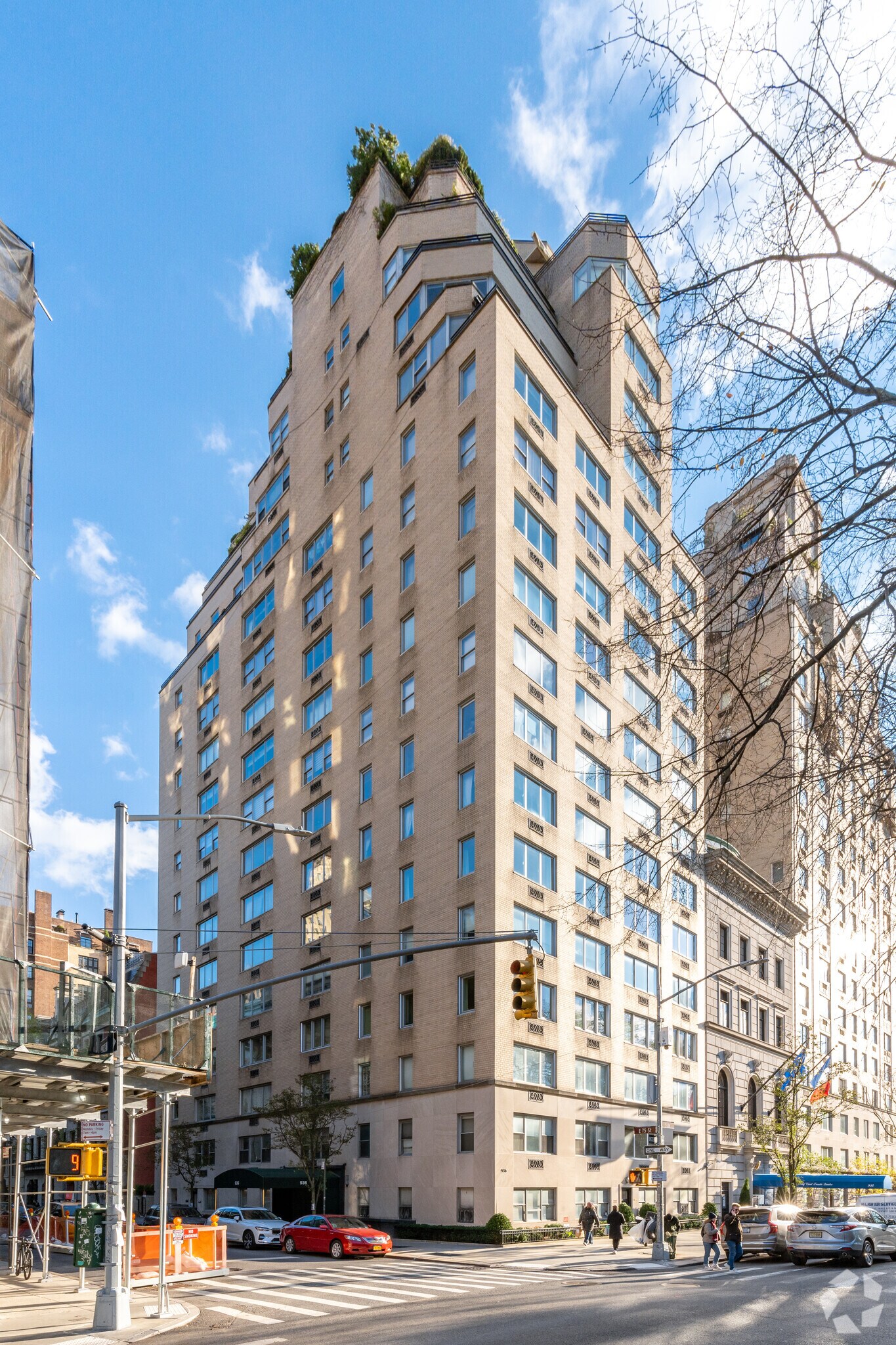 936 Fifth Ave, New York, NY for Sale