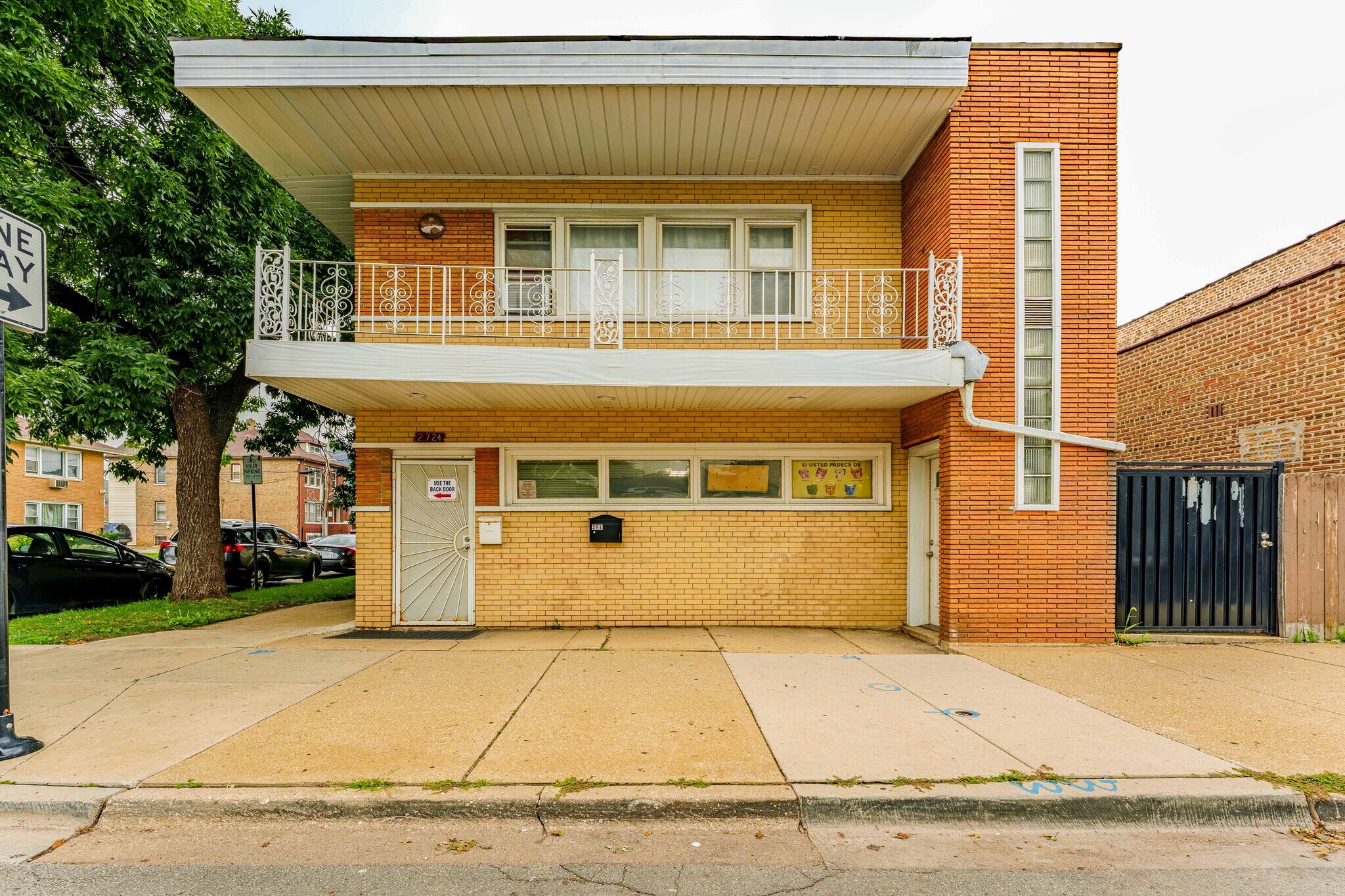 2724 W 51st St, Chicago, IL for Sale