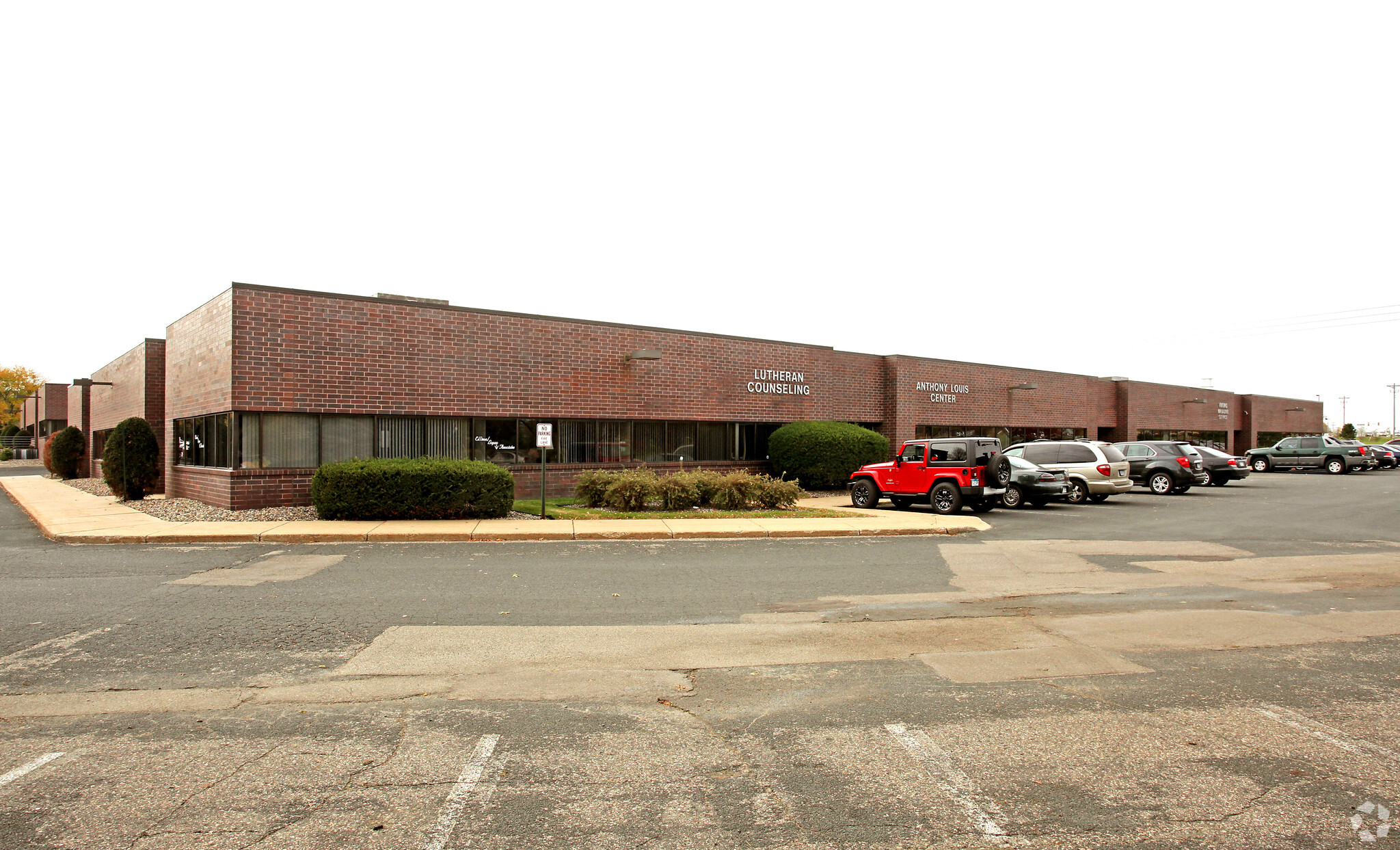 1501-1525 E Highway 13 E, Burnsville, MN for Rent