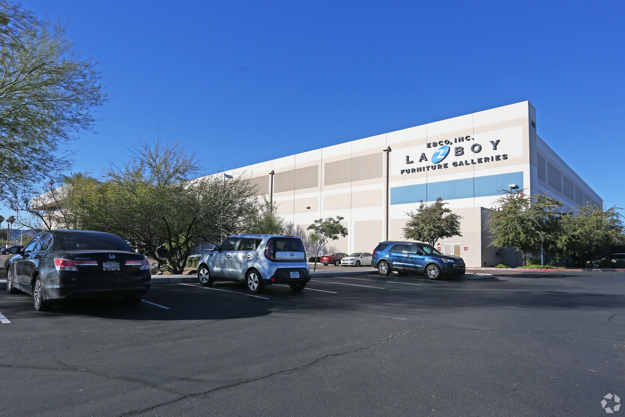 4135 E Cotton Center Blvd, Phoenix, AZ for Rent