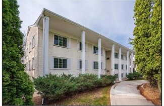 Edina, MN Apartments - 4001 Mavelle Dr