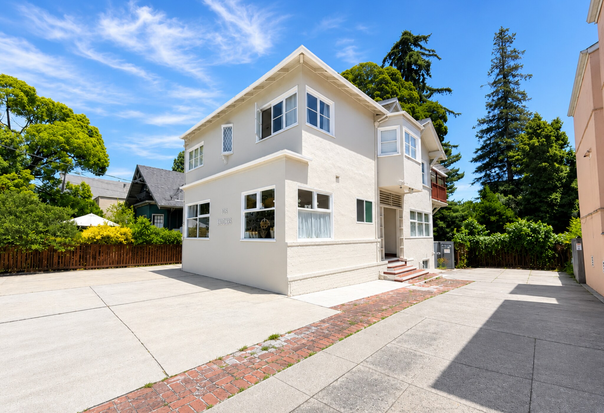 368 Adams St, Oakland, CA for Sale