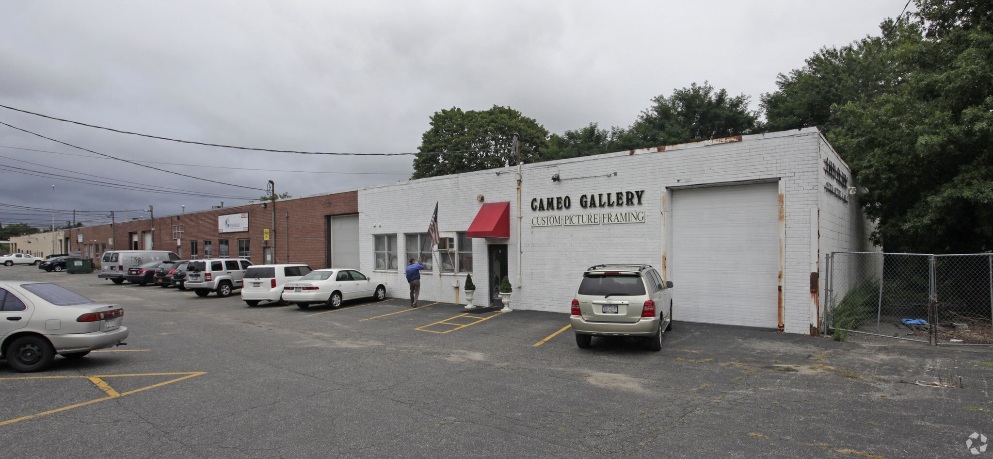 5 Burns Ave, Hicksville, NY for Rent