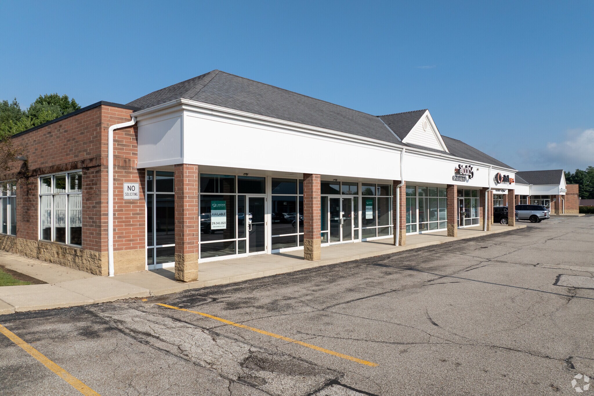 19712-19844 W 130th St, Strongsville, OH for Rent