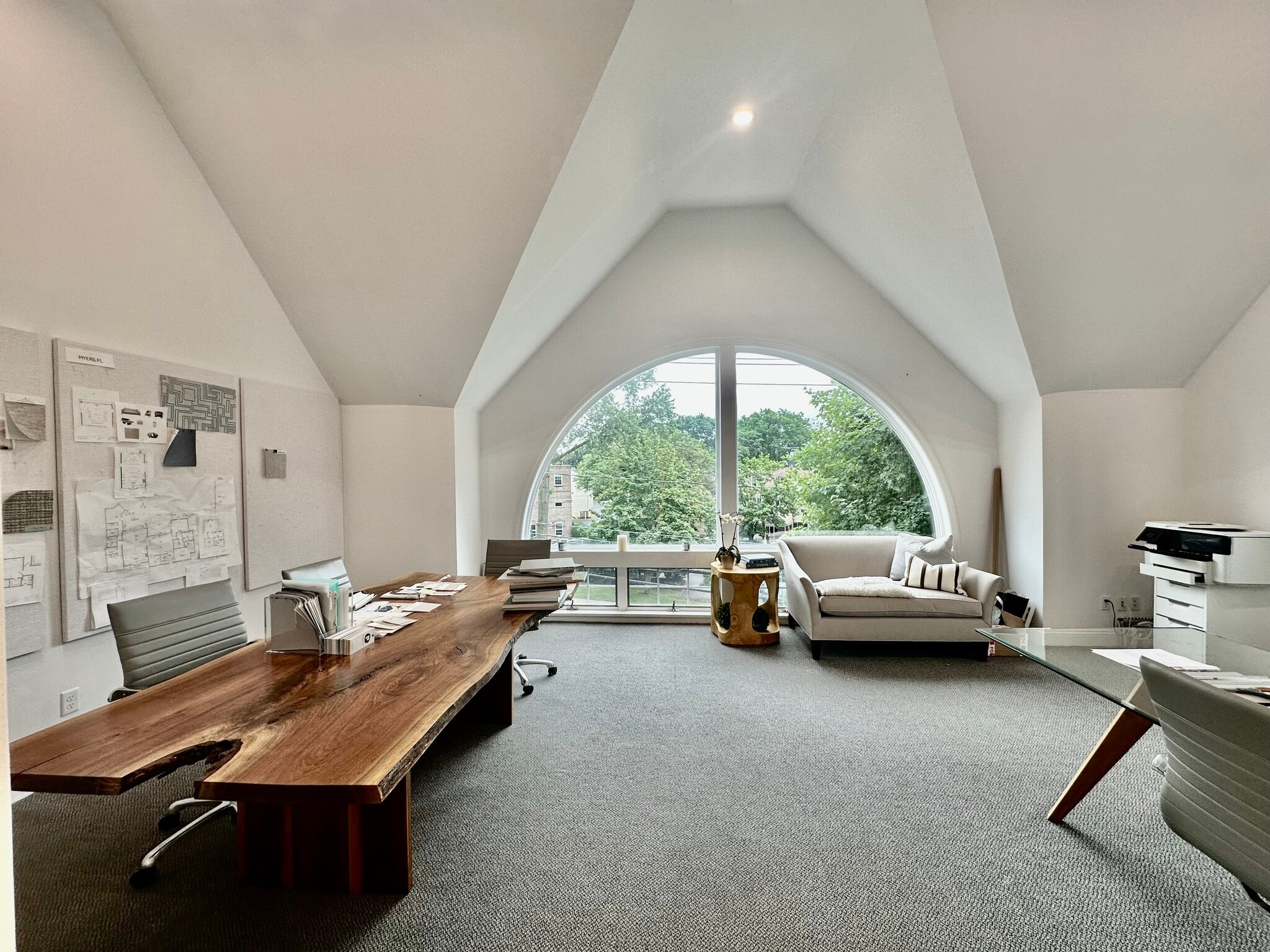 1037 E Putnam Ave, Riverside, CT for Rent
