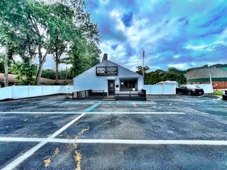 Selden, NY Retail - 262 Middle Country Rd