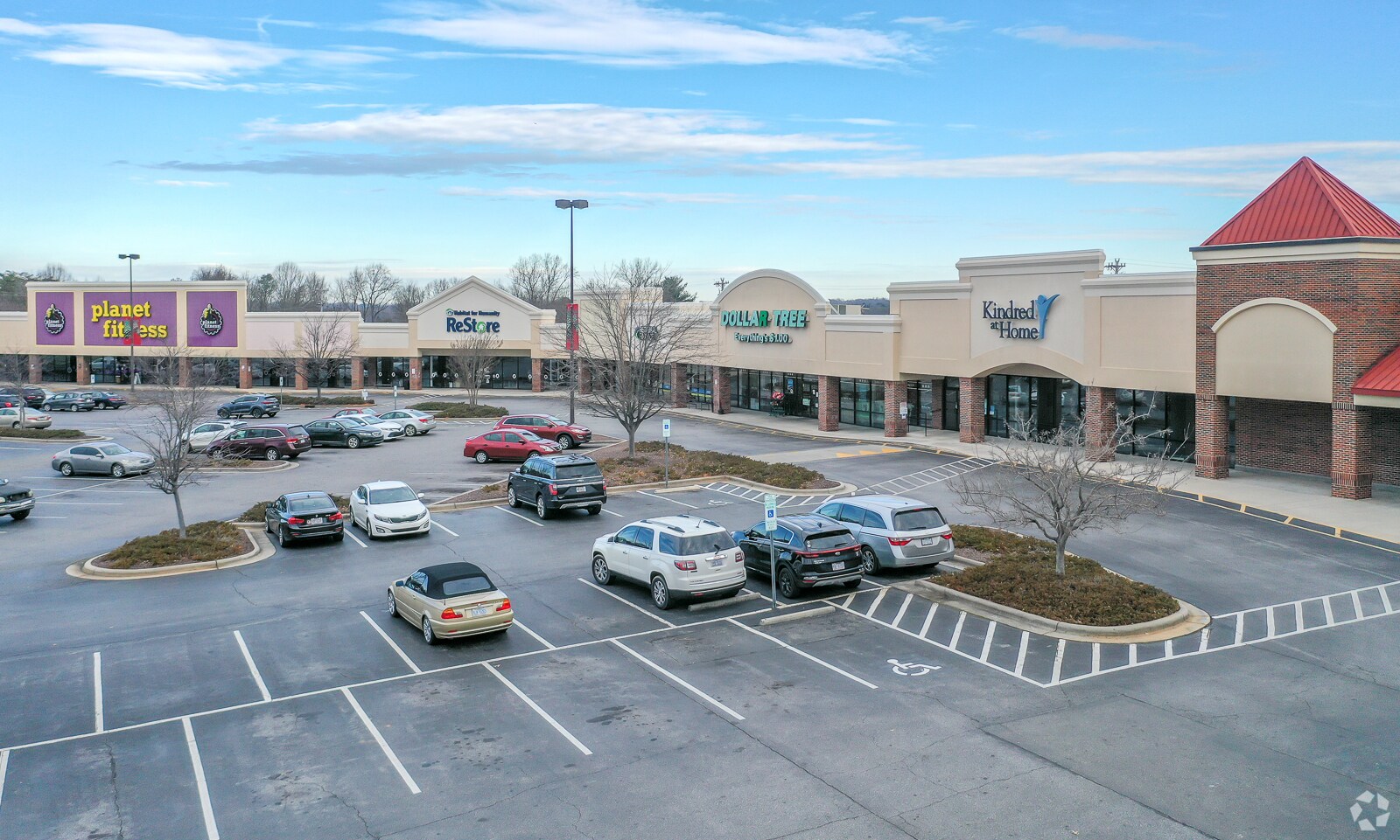 1837 E Broad St, Statesville, NC for Rent