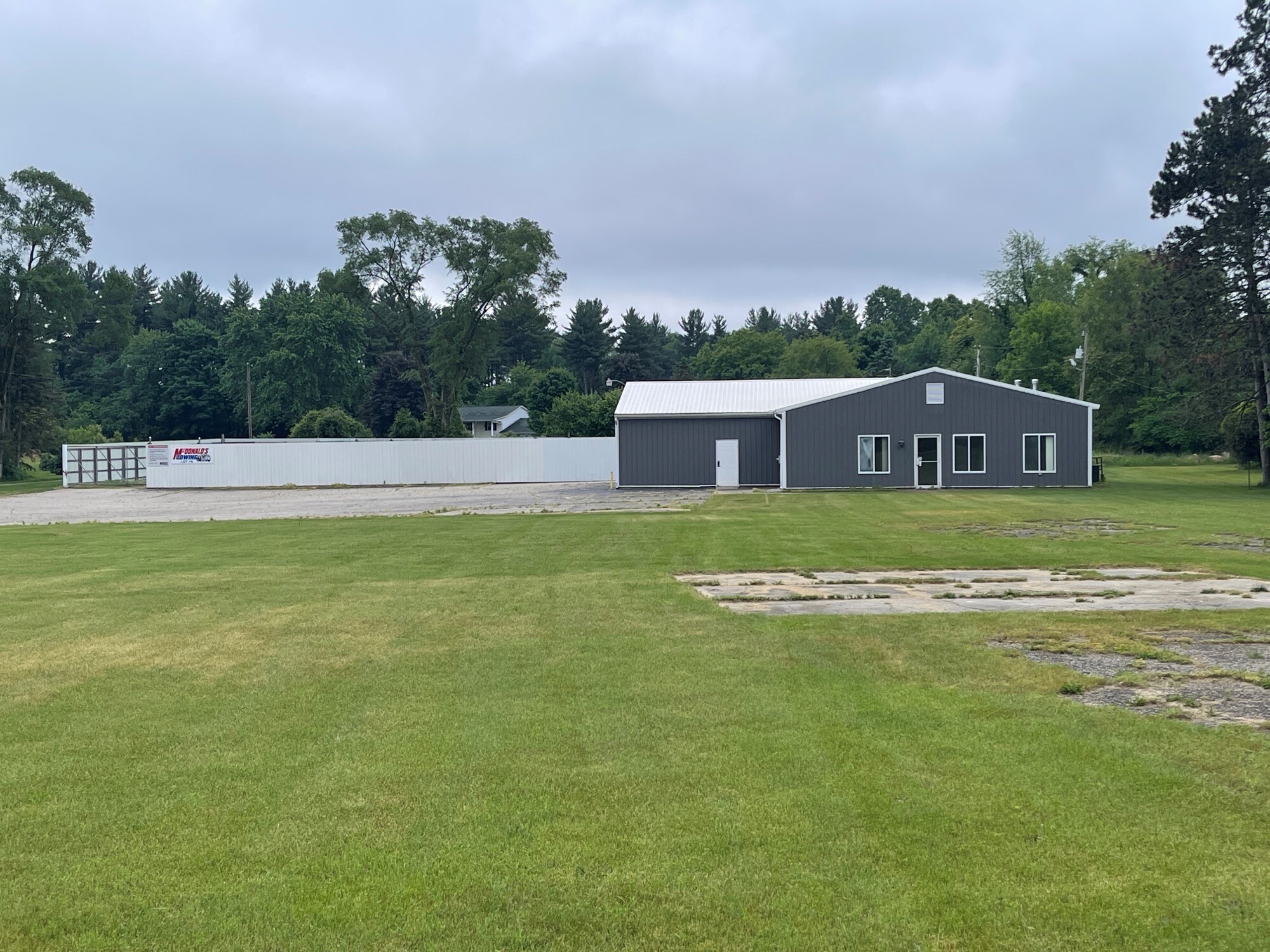 39607 W Red Arrow Hwy, Paw Paw, MI for Sale