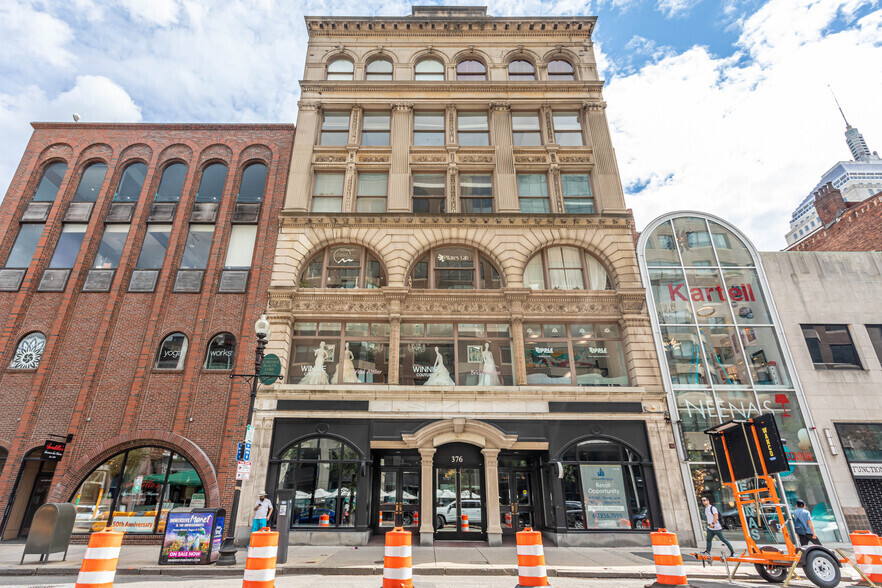 376 Boylston St, Boston, MA for Rent