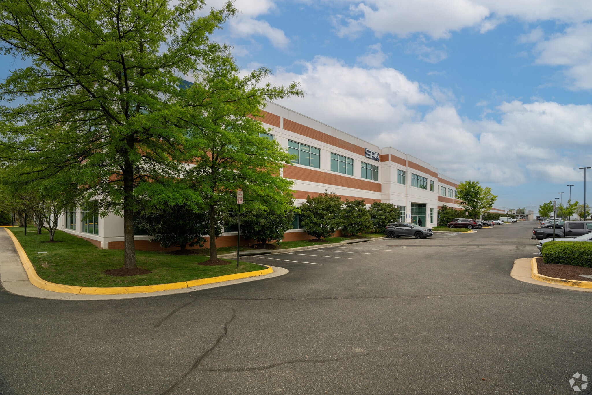 8211 Terminal Rd, Lorton, VA for Rent