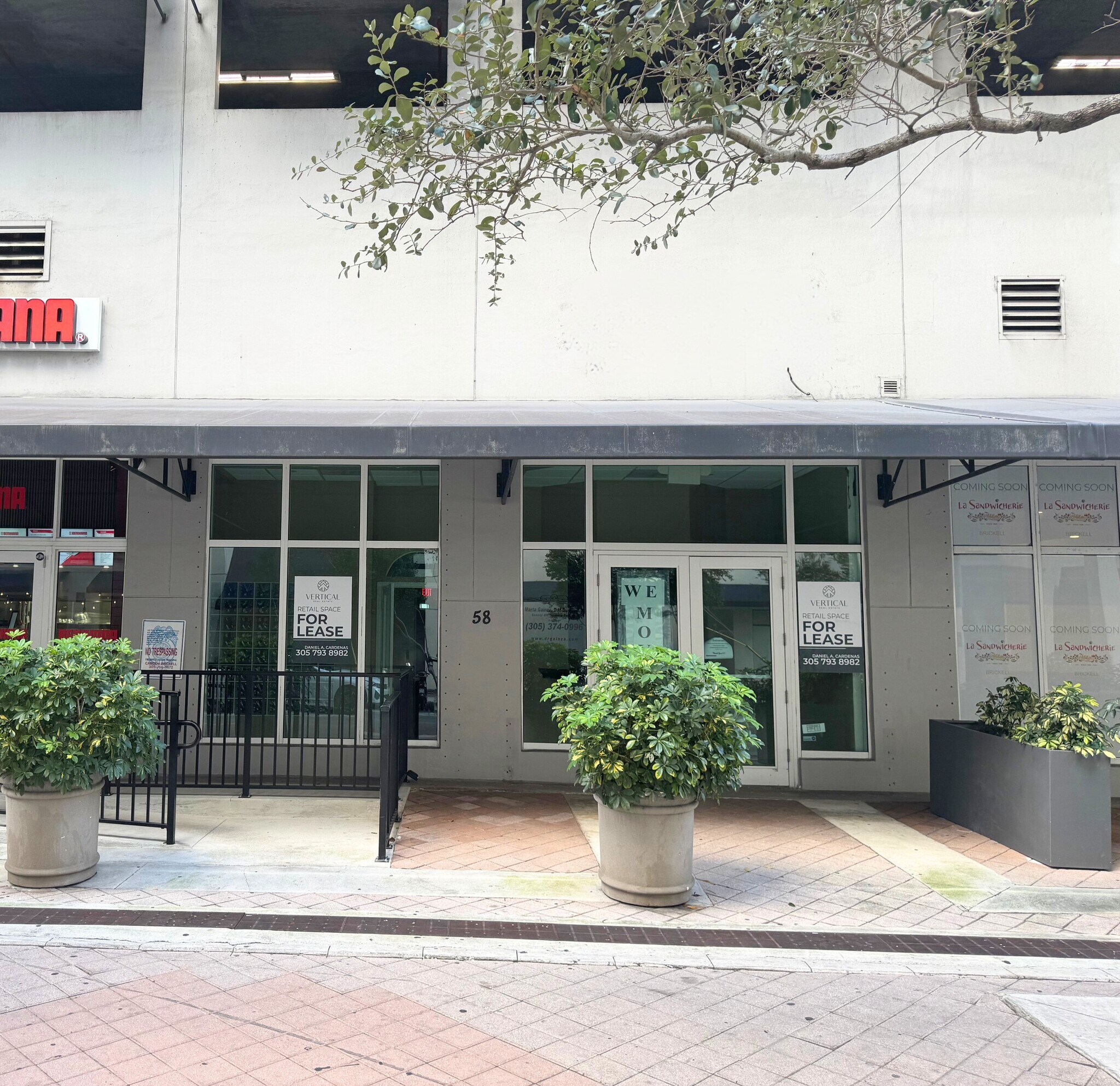 50 SW 10th St, Miami, FL for Rent