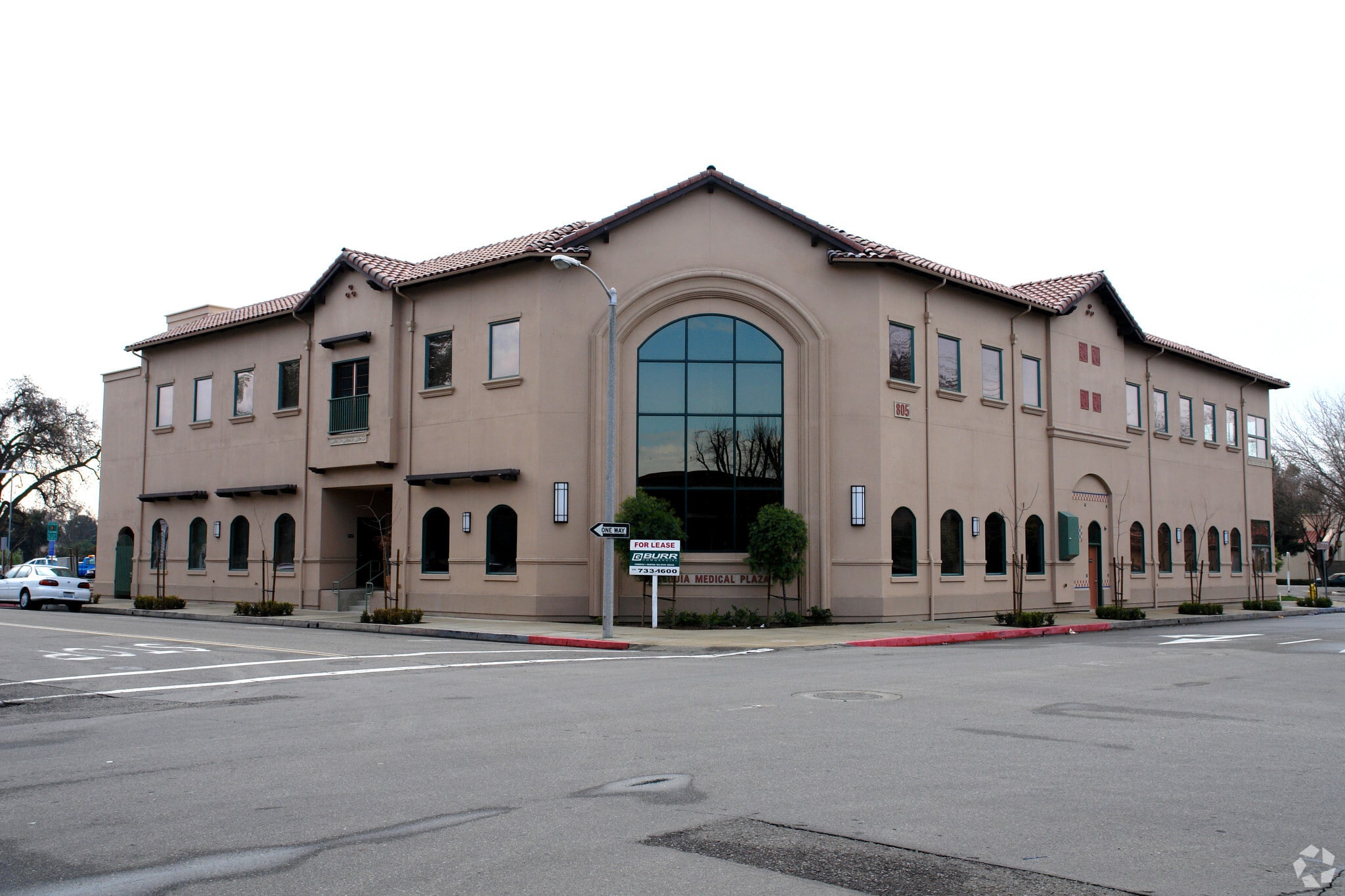 805 W Acequia, Visalia, CA for Rent