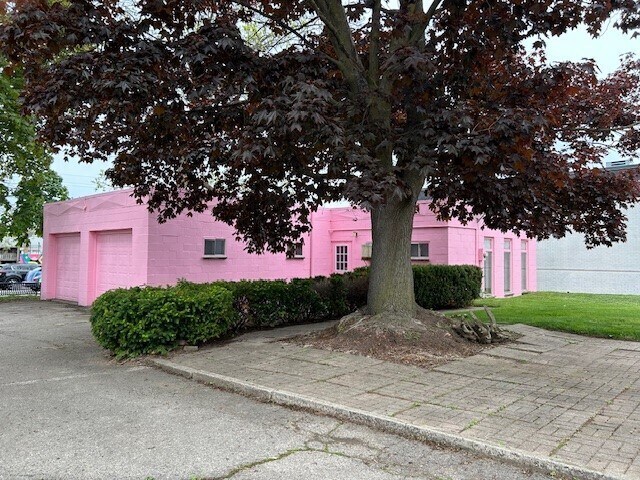 23 Elm Street, Grimsby, ON for Rent