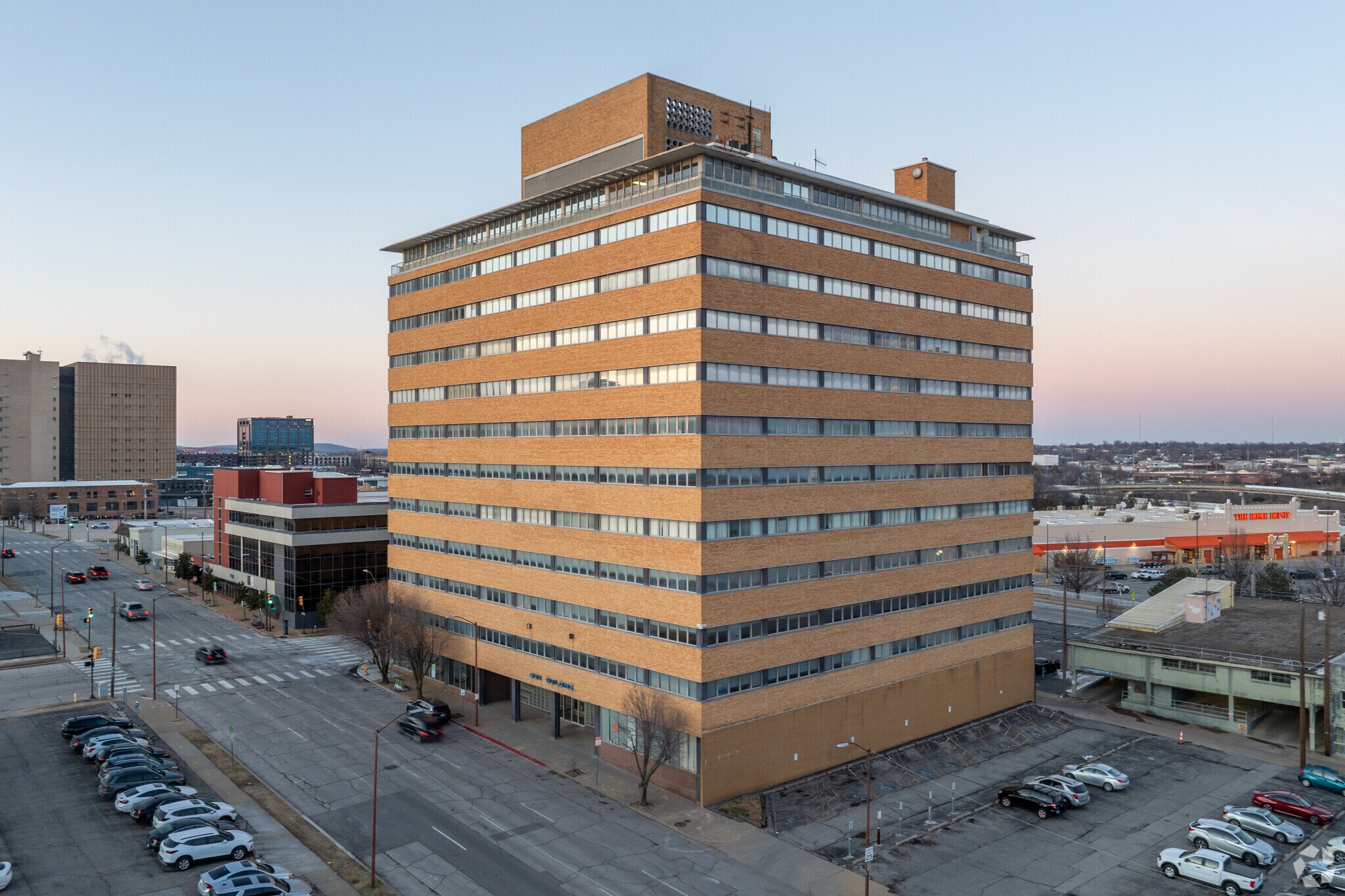 907 S Detroit Ave, Tulsa, OK for Sale