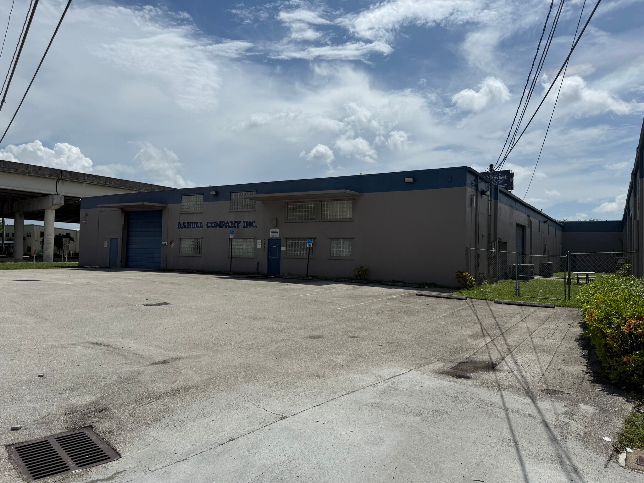 200-222 SW 33rd Ctr, Fort Lauderdale, FL for Sale