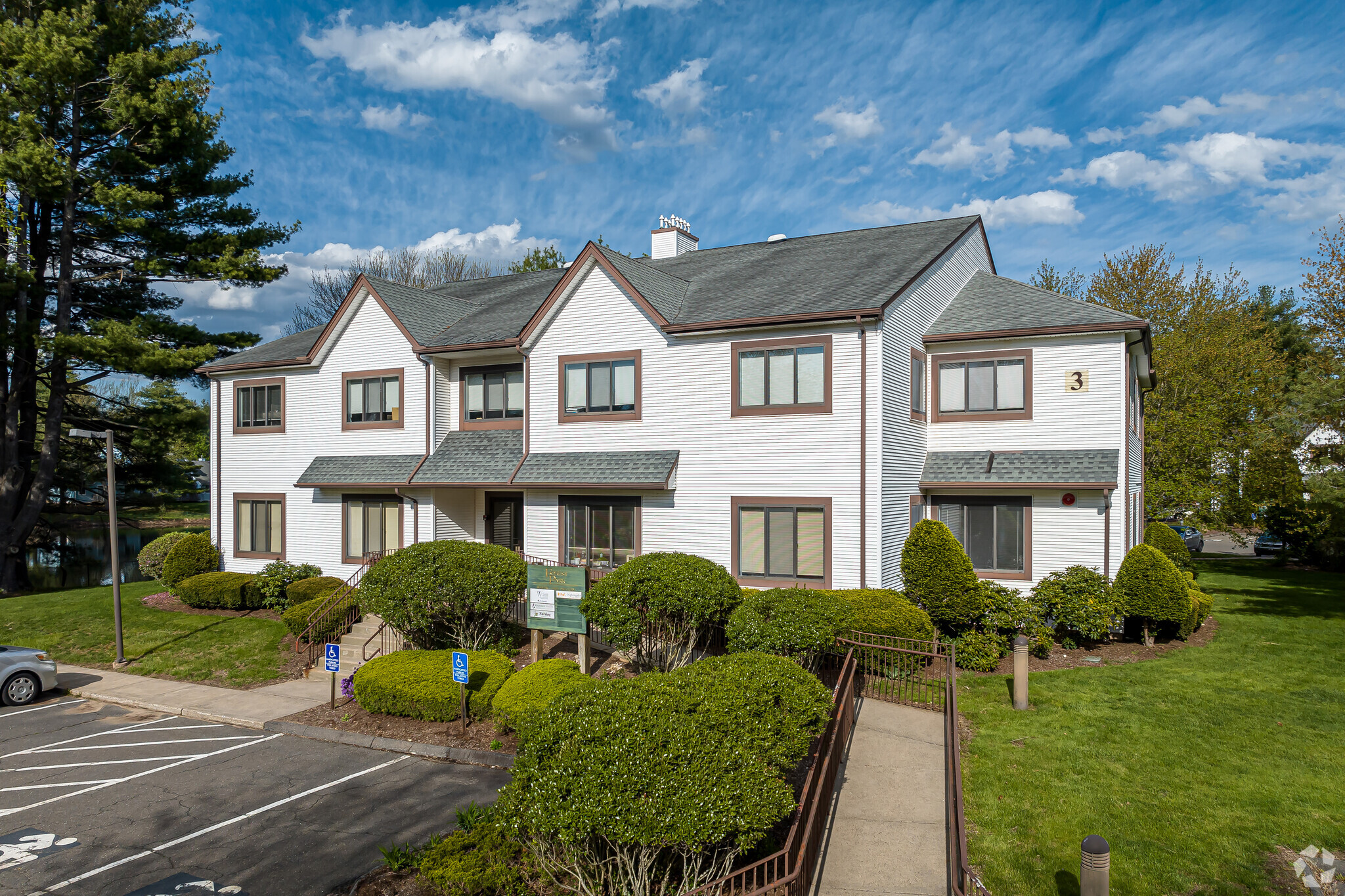 2 Forest Park Dr, Farmington, CT for Rent