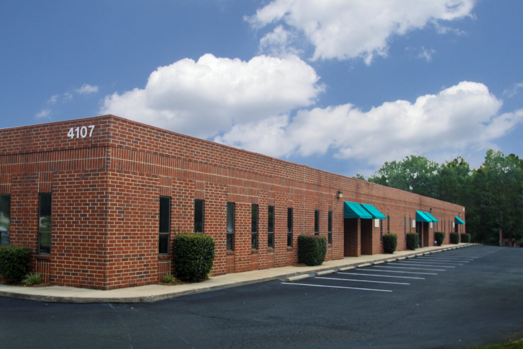 4121 Rose Lake Dr, Charlotte, NC for Rent