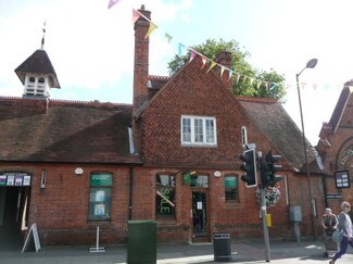 Marlow, BKM Retail - High St