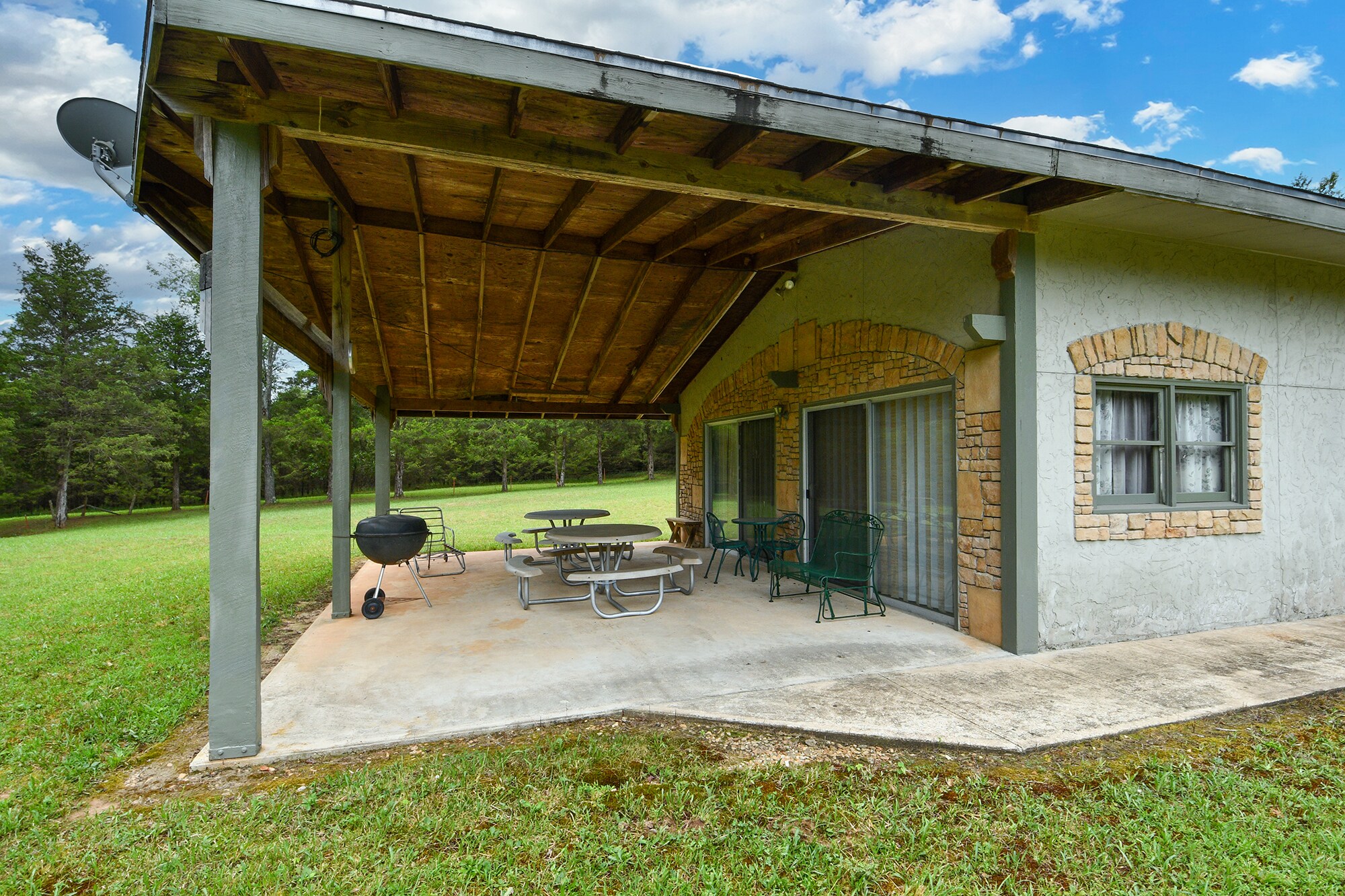 29668 Farm Road 1268, Golden, MO for Sale