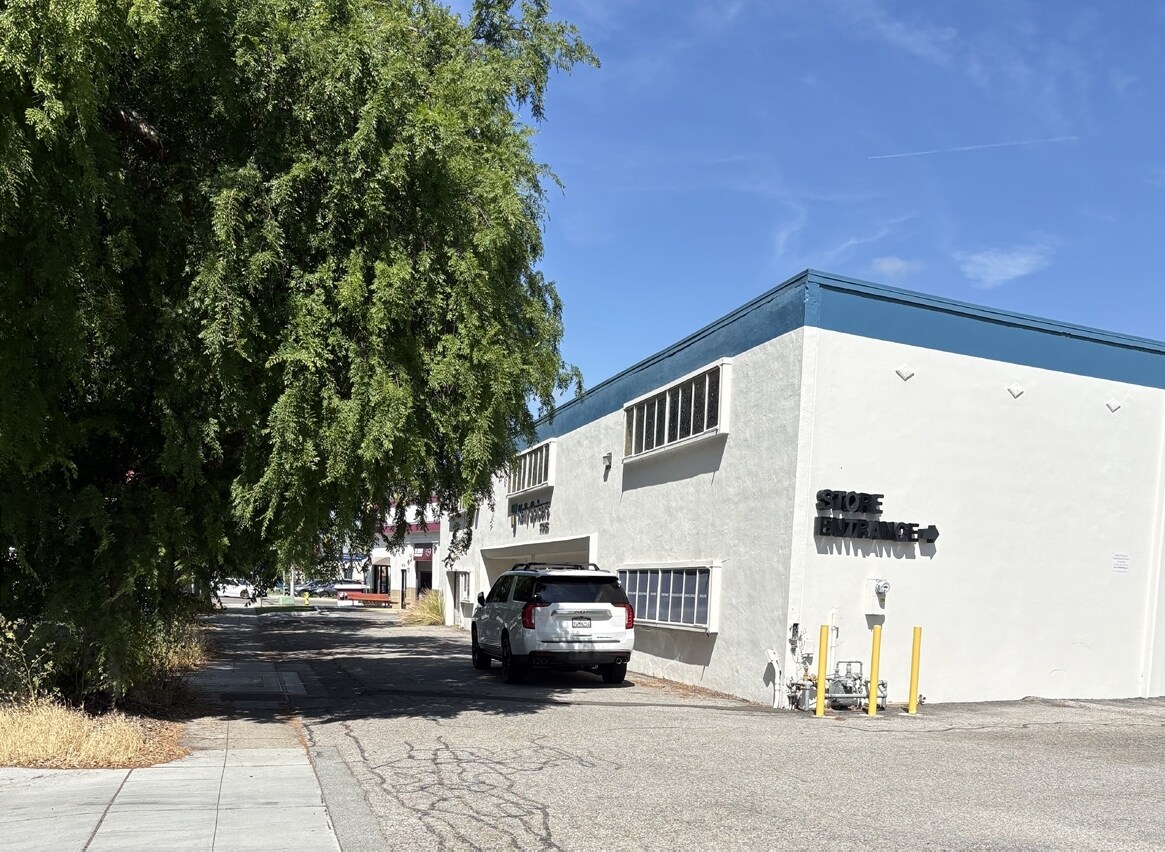4227 Middlefield Rd, Palo Alto, CA for Rent