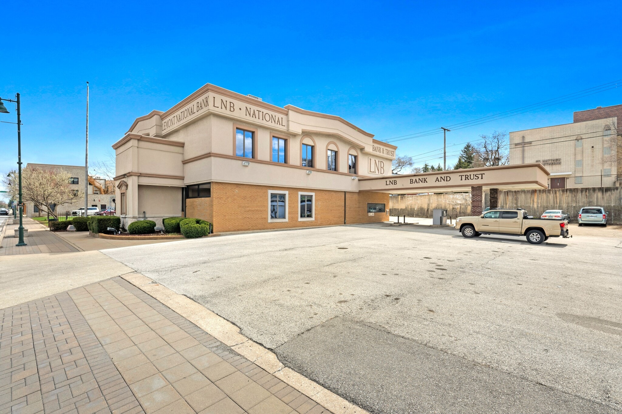 310 Main St, Lemont, IL for Sale