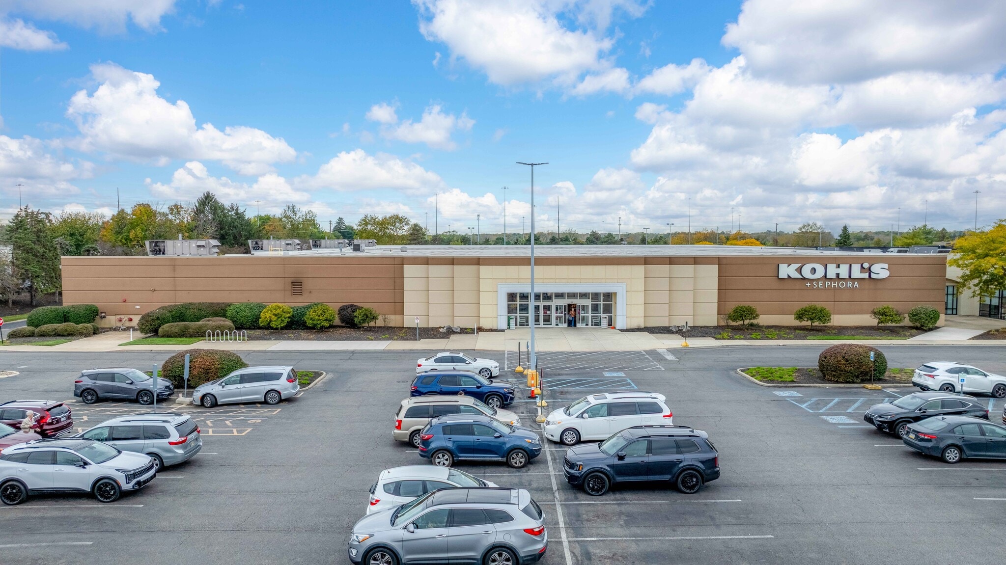 133 Huber Village Blvd, Westerville, OH for Sale