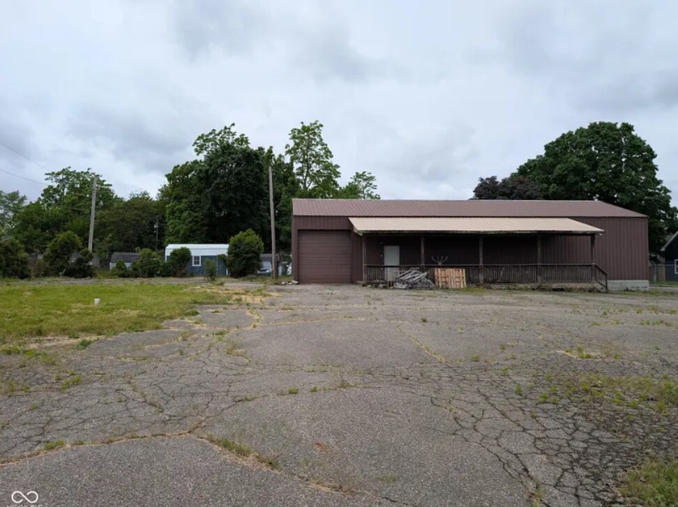 1113 S Madison Ave, Anderson, IN for Sale