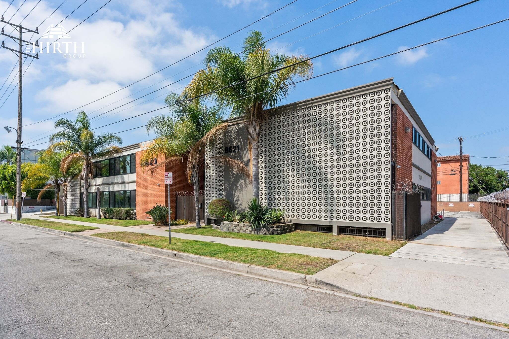 8621 Bellanca Ave, Los Angeles, CA for Sale