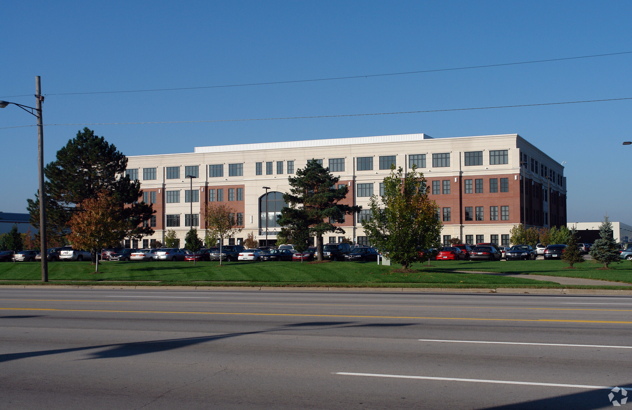 28405 Van Dyke Ave, Warren, MI for Rent