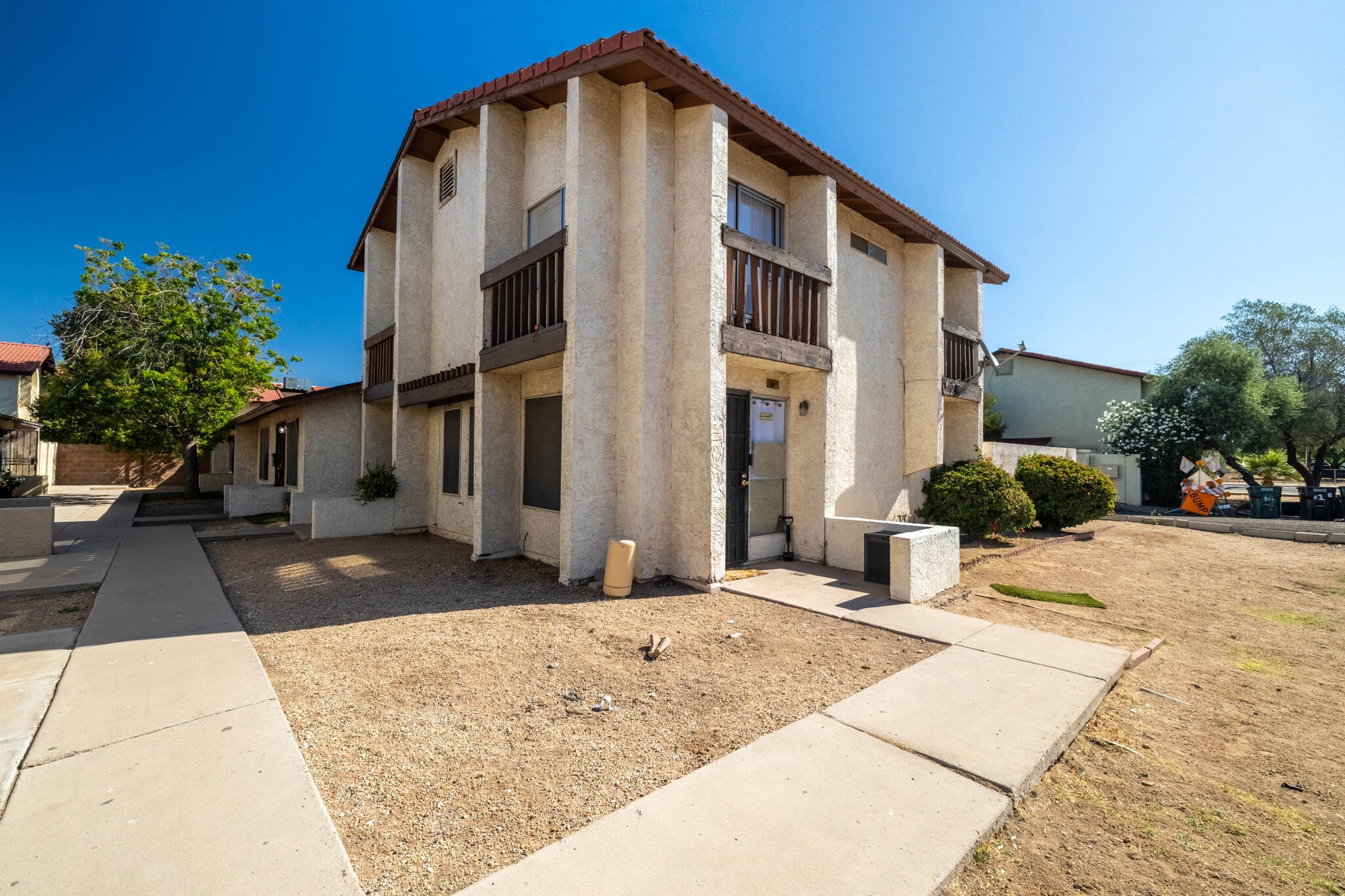2440 E Waltann Ln, Phoenix, AZ for Sale