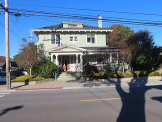 Pacific Grove, CA Apartments - 410 Central Ave