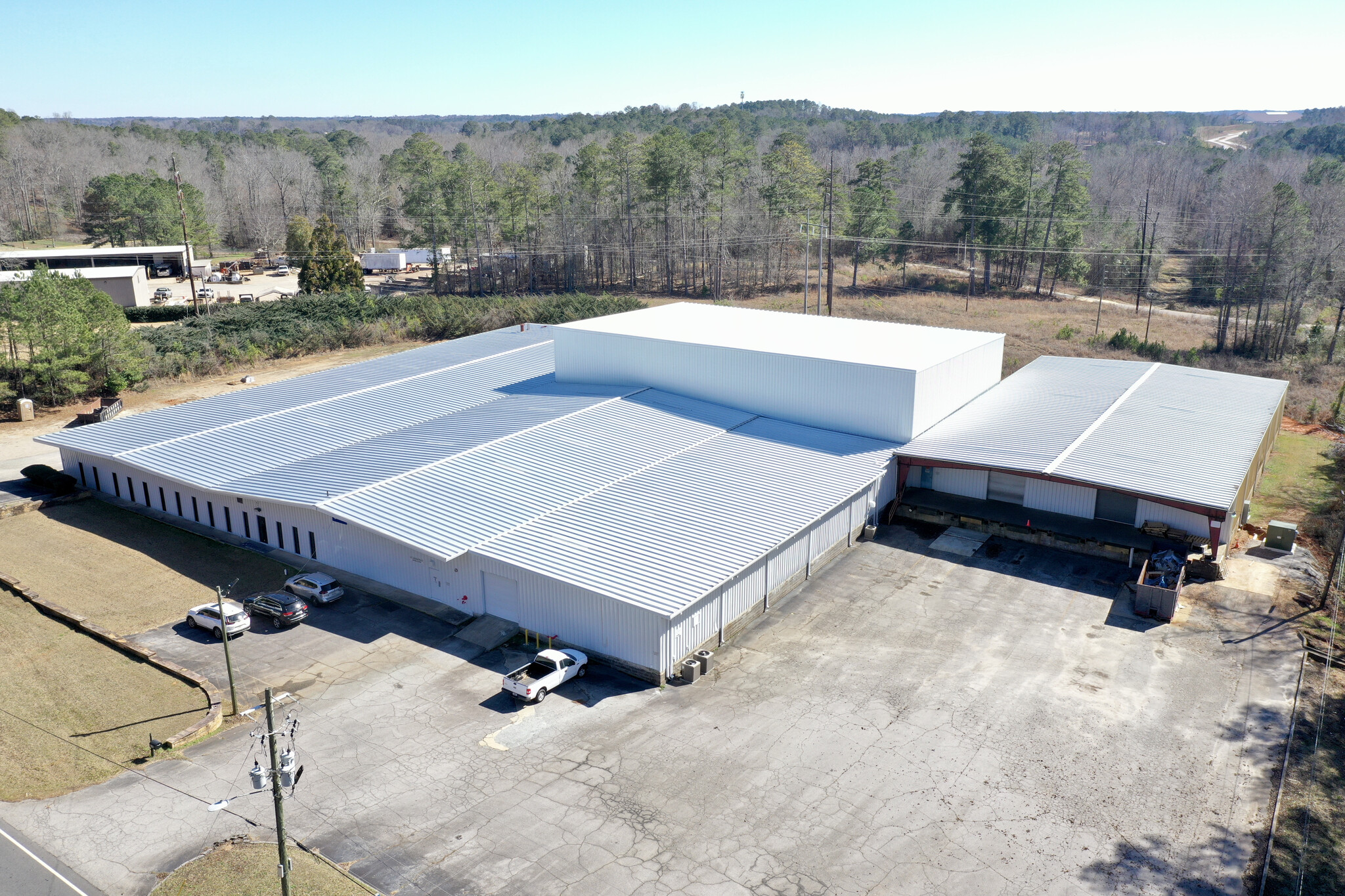 210 E Lukken Industrial Dr, Lagrange, GA for Rent