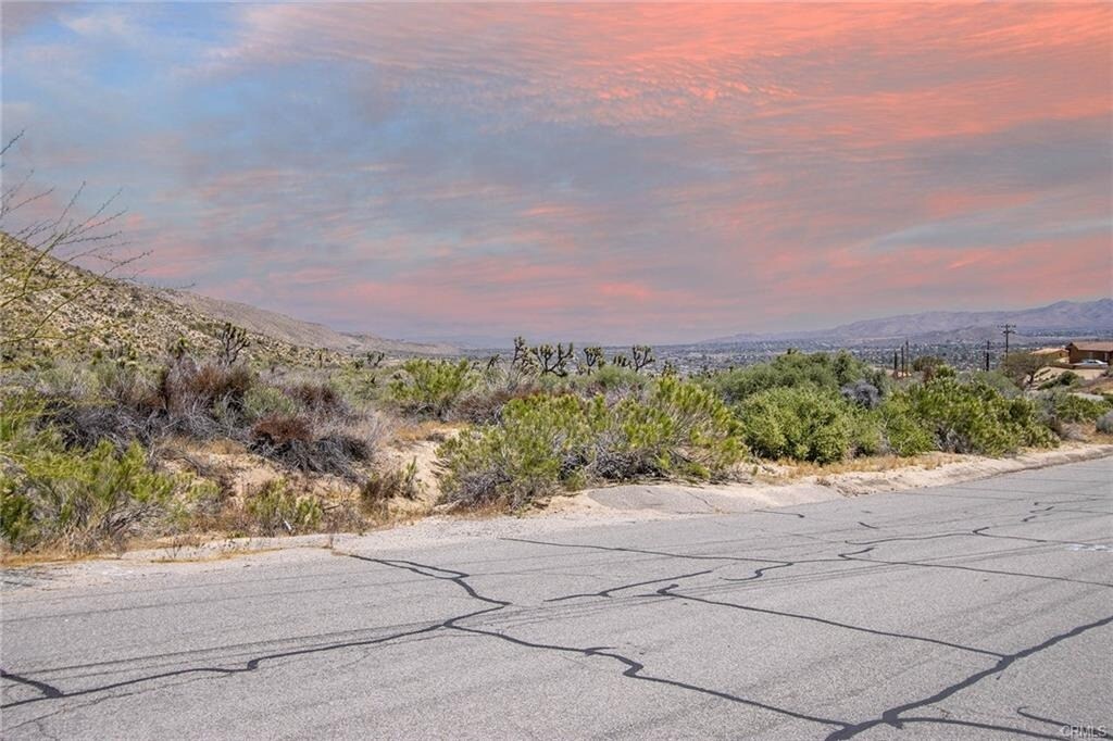 54129 Pinon Dr, Yucca Valley, CA for Sale