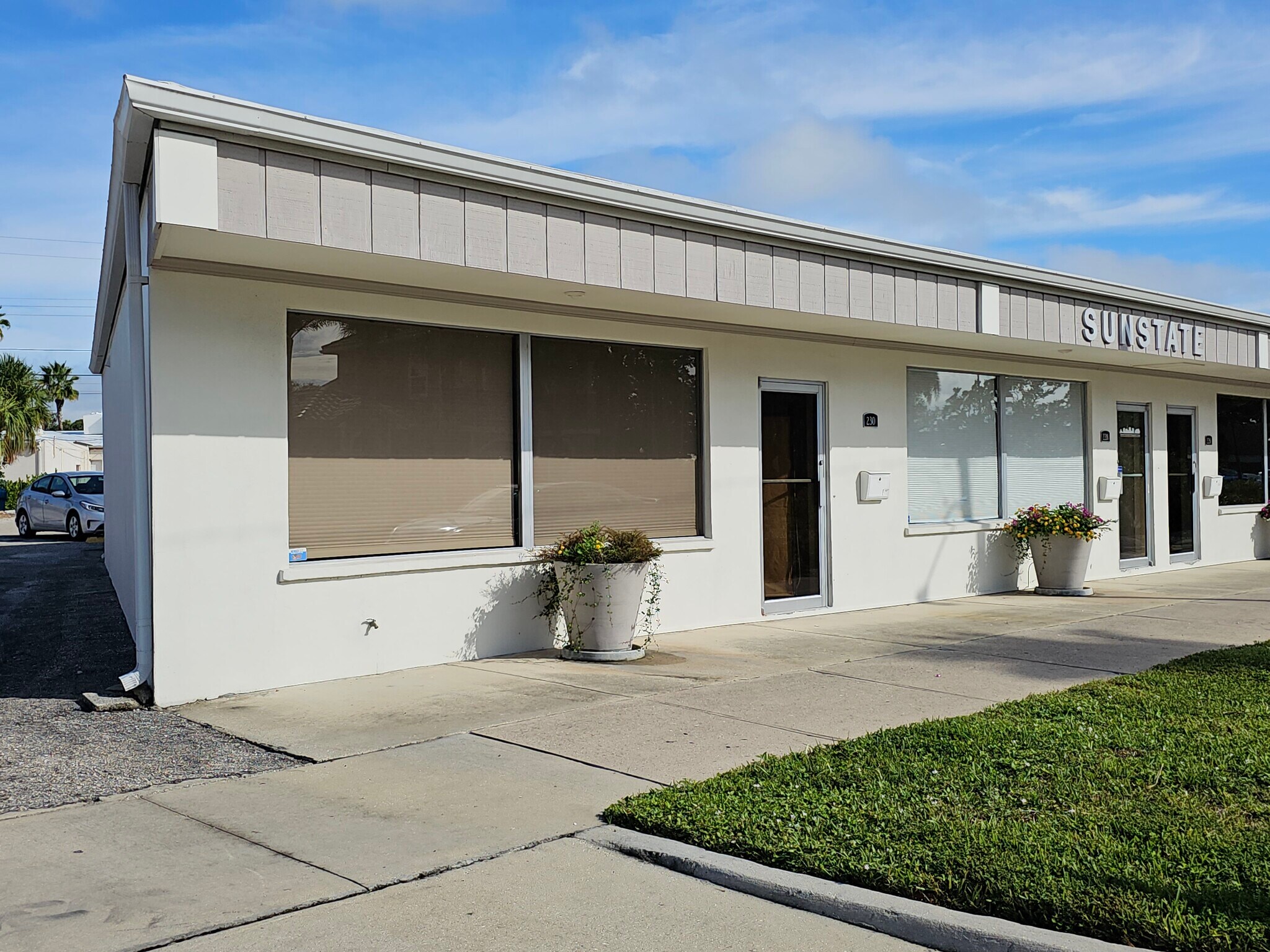 228 Ponce de Leon Ave Venice, FL 34285 Office Property for Lease on