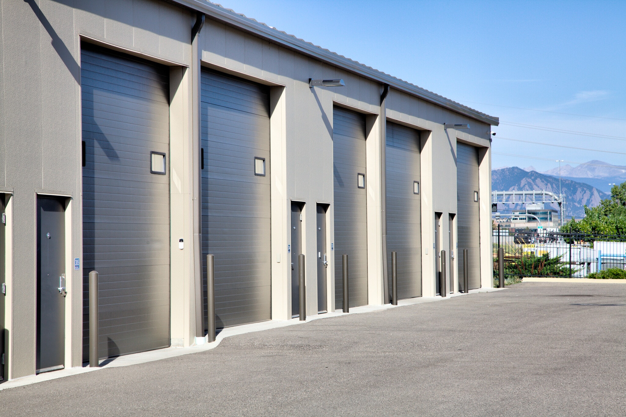 2364 Industrial Ln, Broomfield, CO for Rent