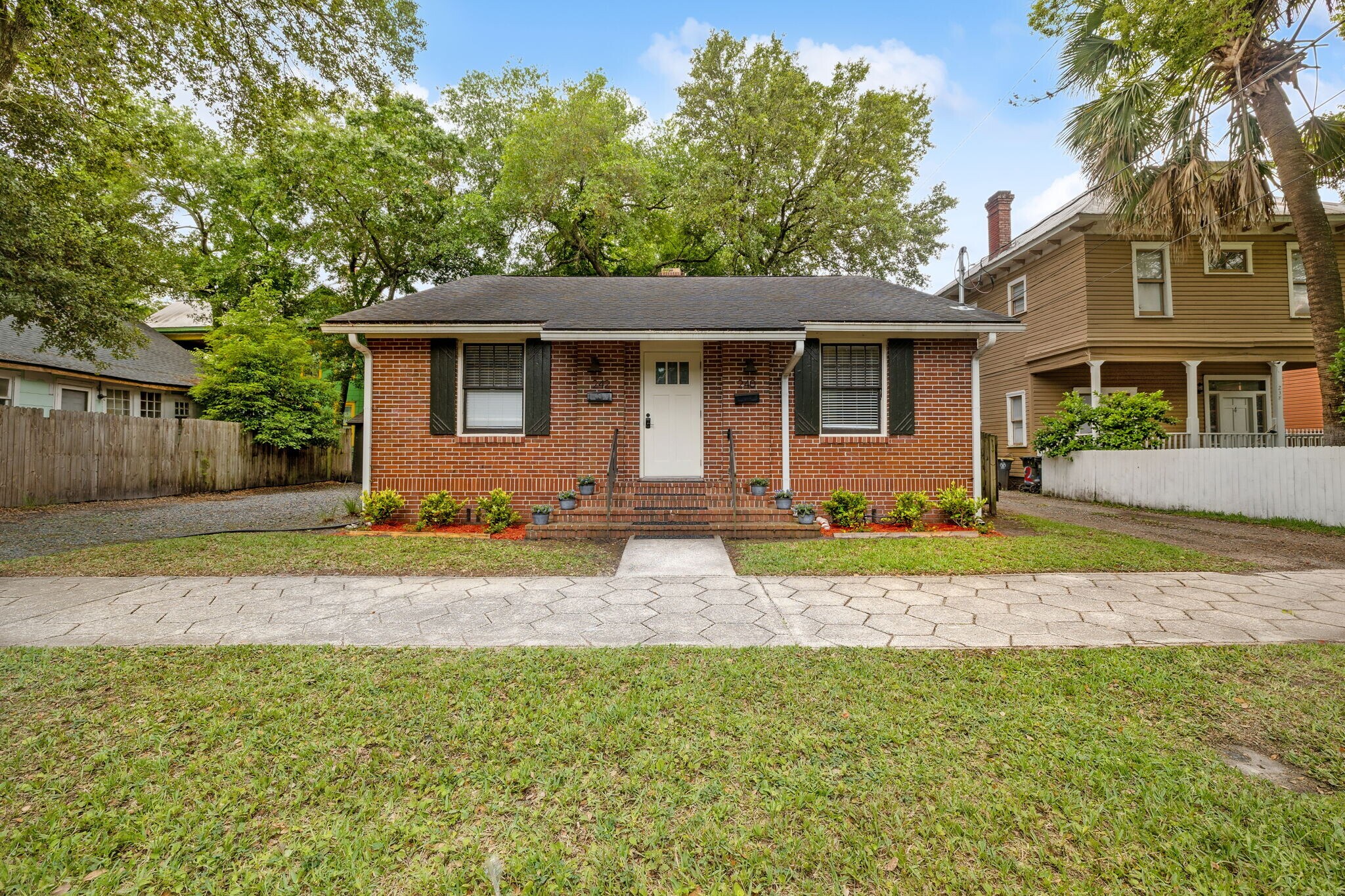 240 E 6th St, Jacksonville, FL for Sale
