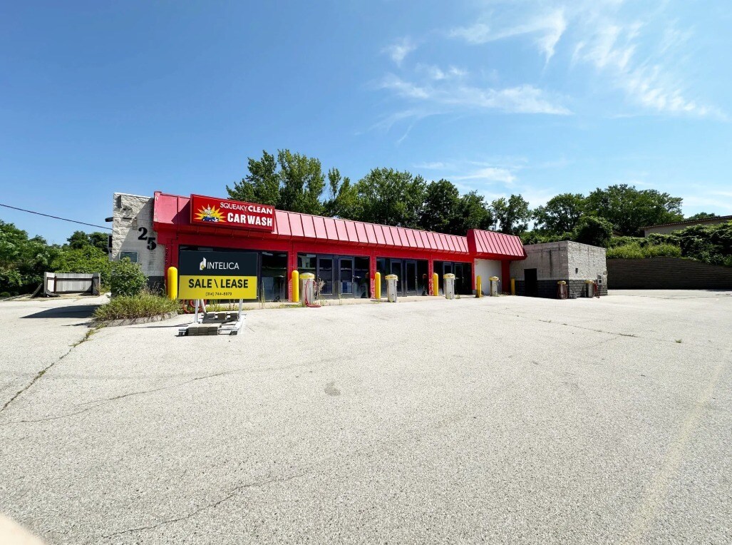 12425 Dorsett Rd, Maryland Heights, MO for Sale