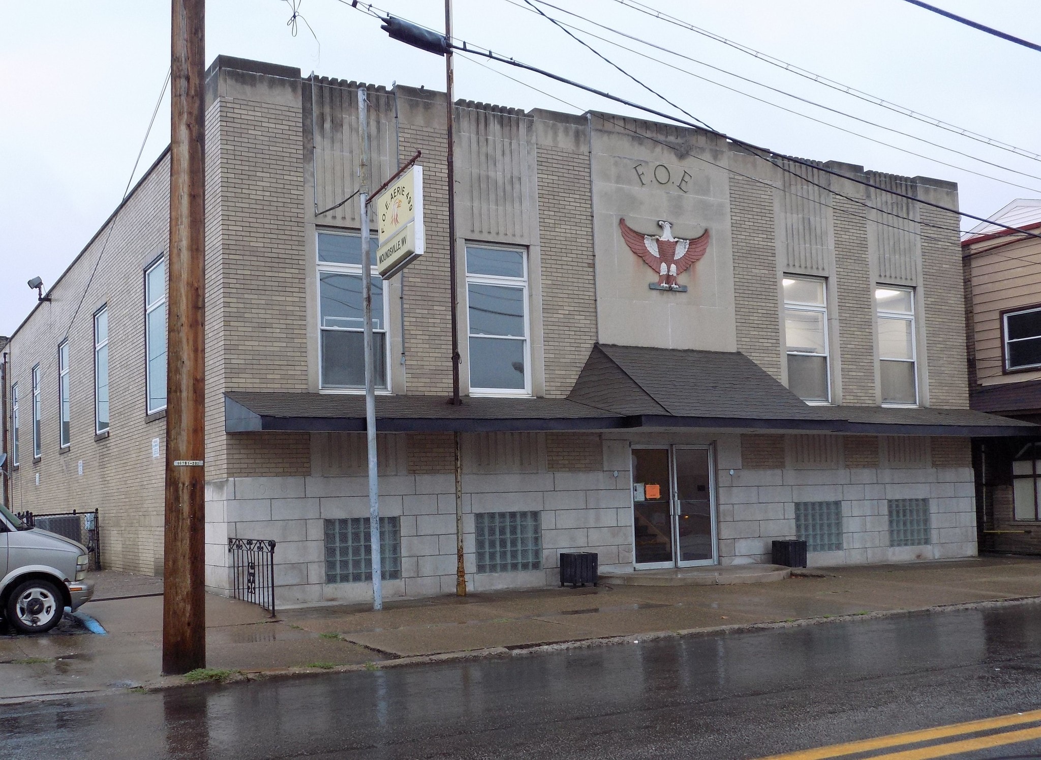 121 Jefferson Ave, Moundsville, WV for Rent