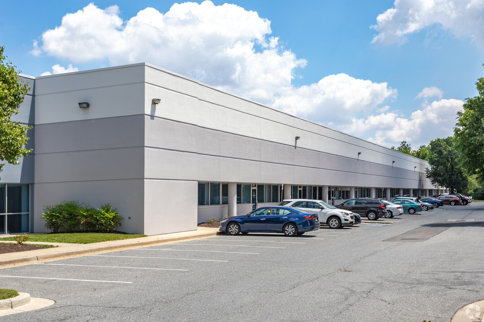 810 Oregon Ave, Linthicum, MD for Rent