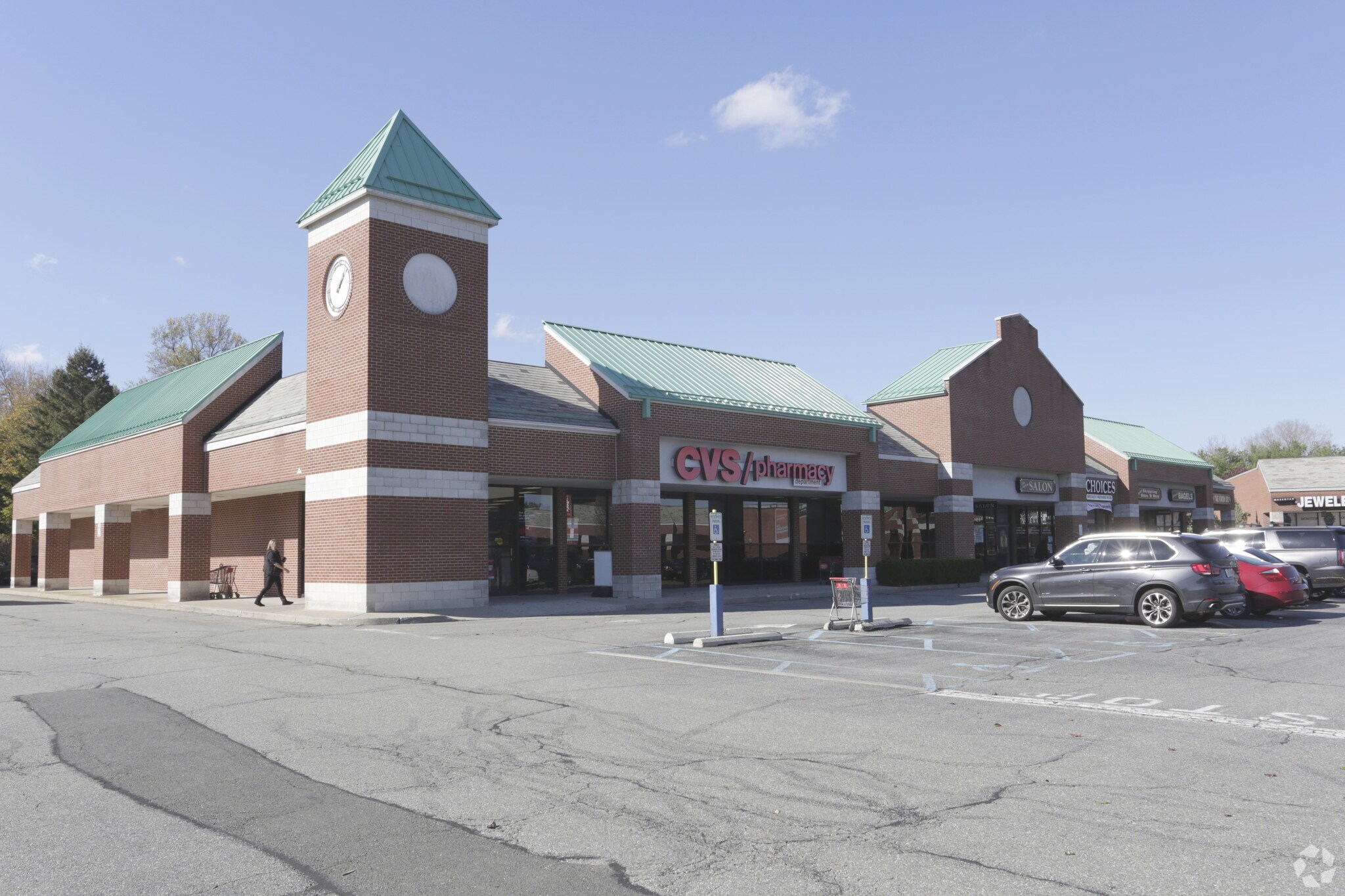 216 Old Tappan Rd Old Tappan, NJ 07675 Shopping Center Property for