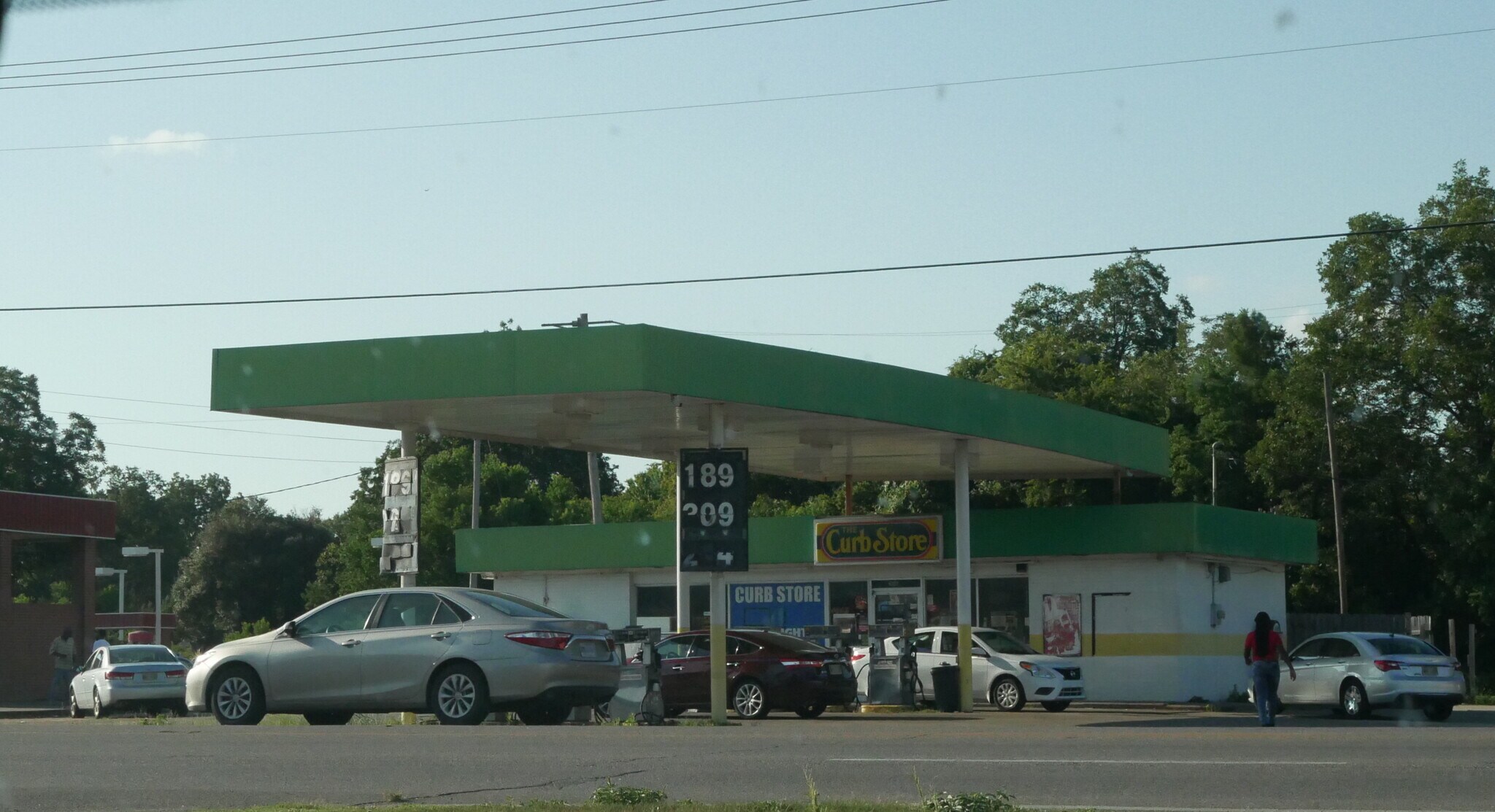 2046 E US82 Greenville, MS 38703 Retail Property for Sale on