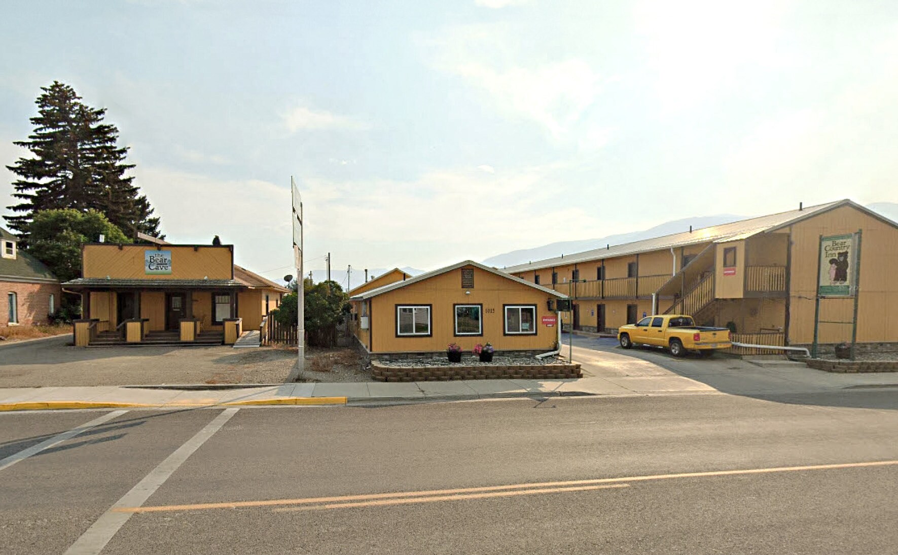 1015 Main St Salmon, ID 83467 Hospitality Property for Sale on