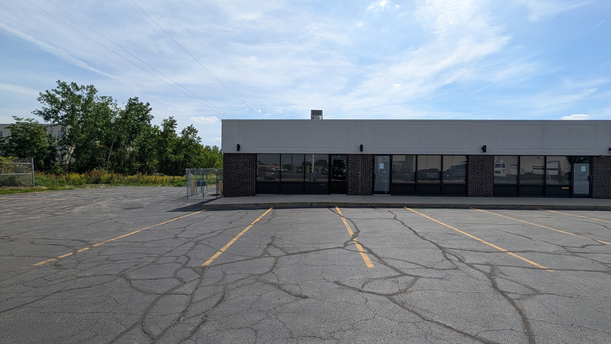 236 W Edison Rd, Mishawaka, IN for Rent