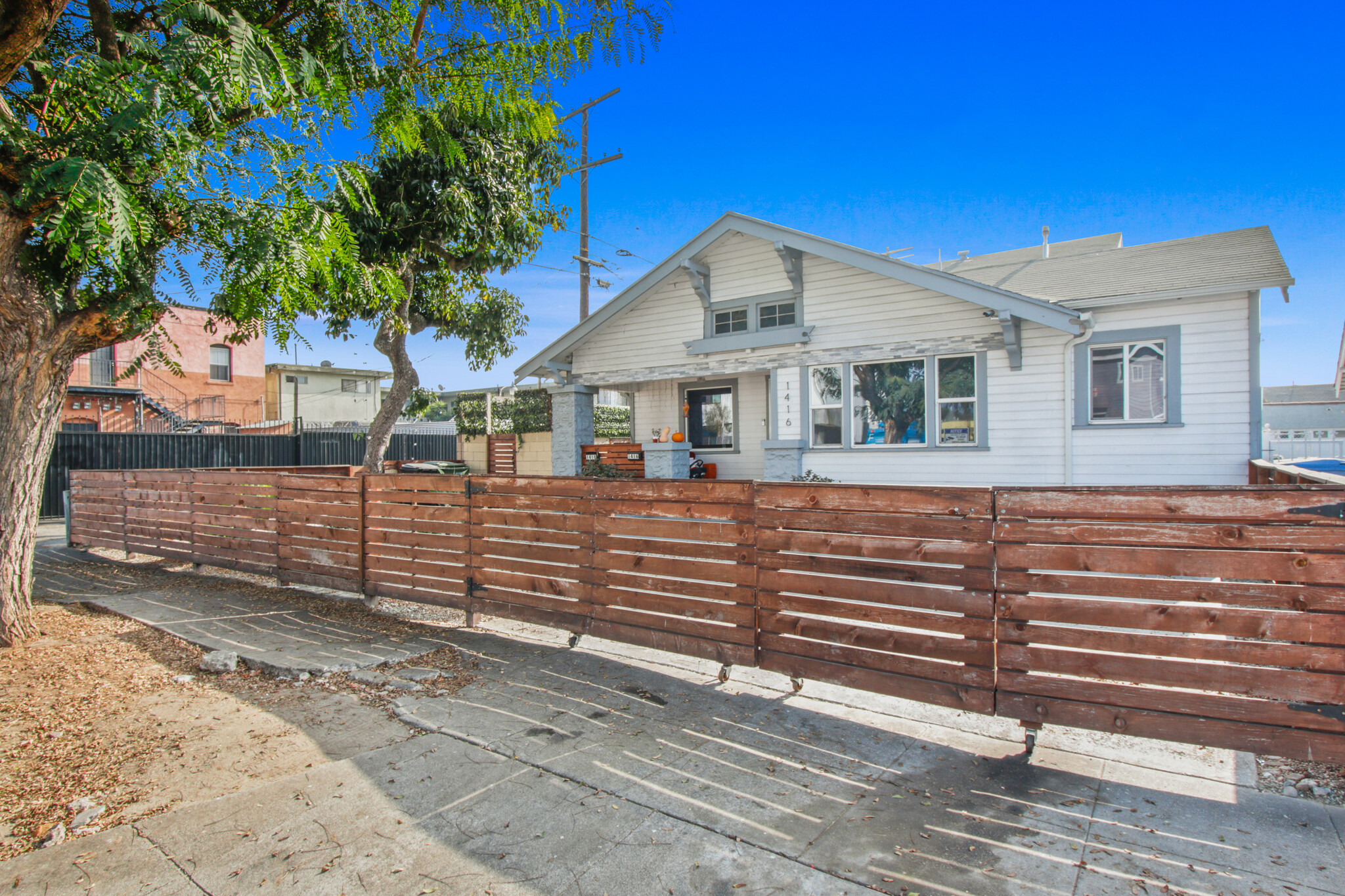 1416 W 48th St, Los Angeles, CA for Sale