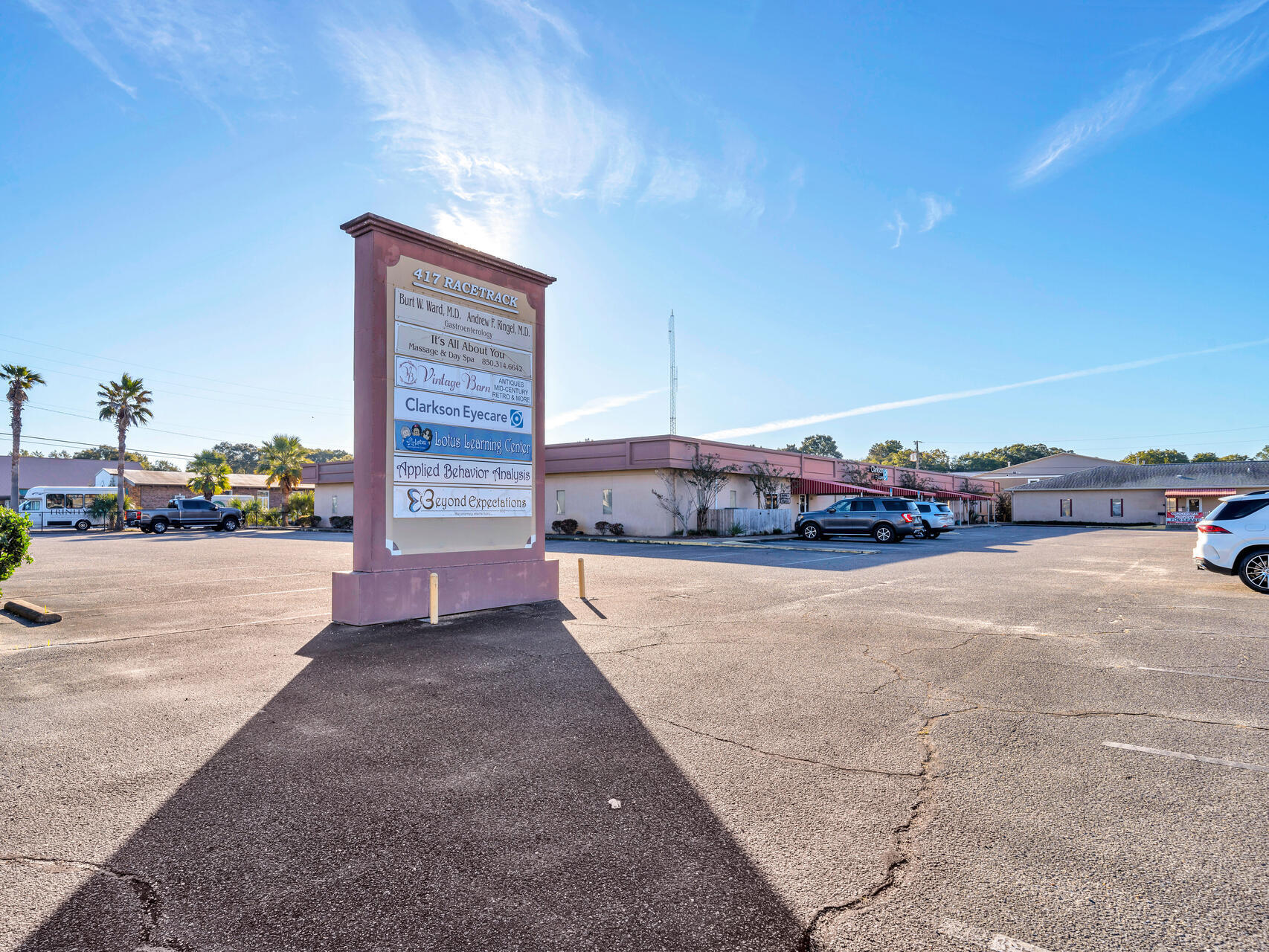 417 Racetrack Rd NW, Fort Walton Beach, FL for Rent