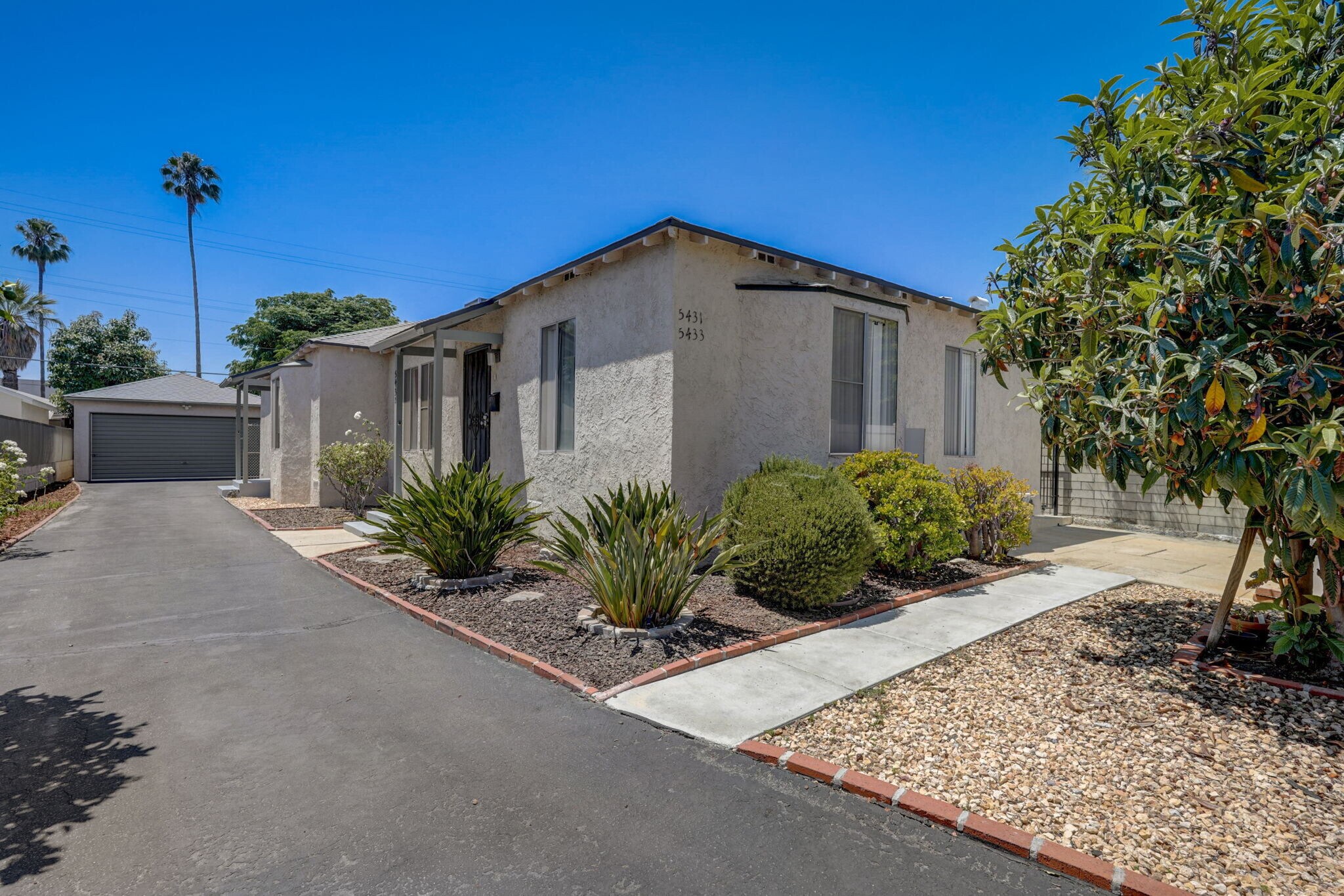 5431 Cartwright Ave North Hollywood, CA 91601 MultiFamily Property